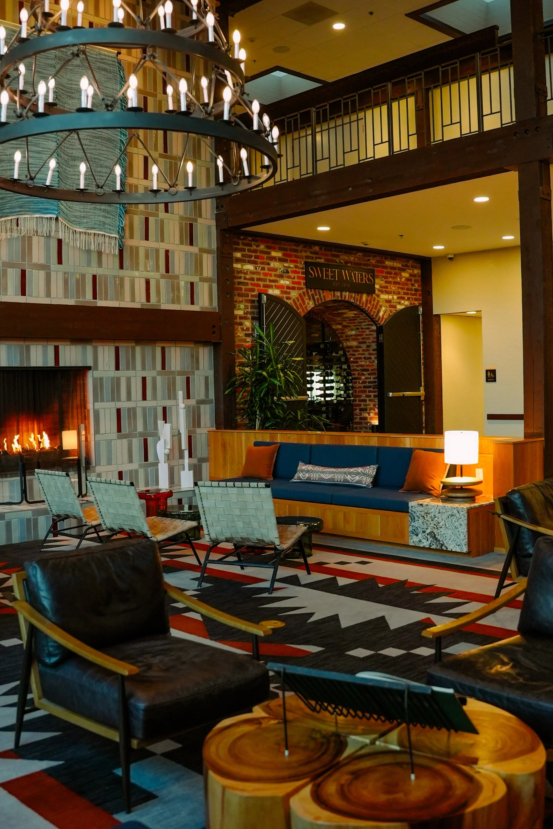 Valley River Inn