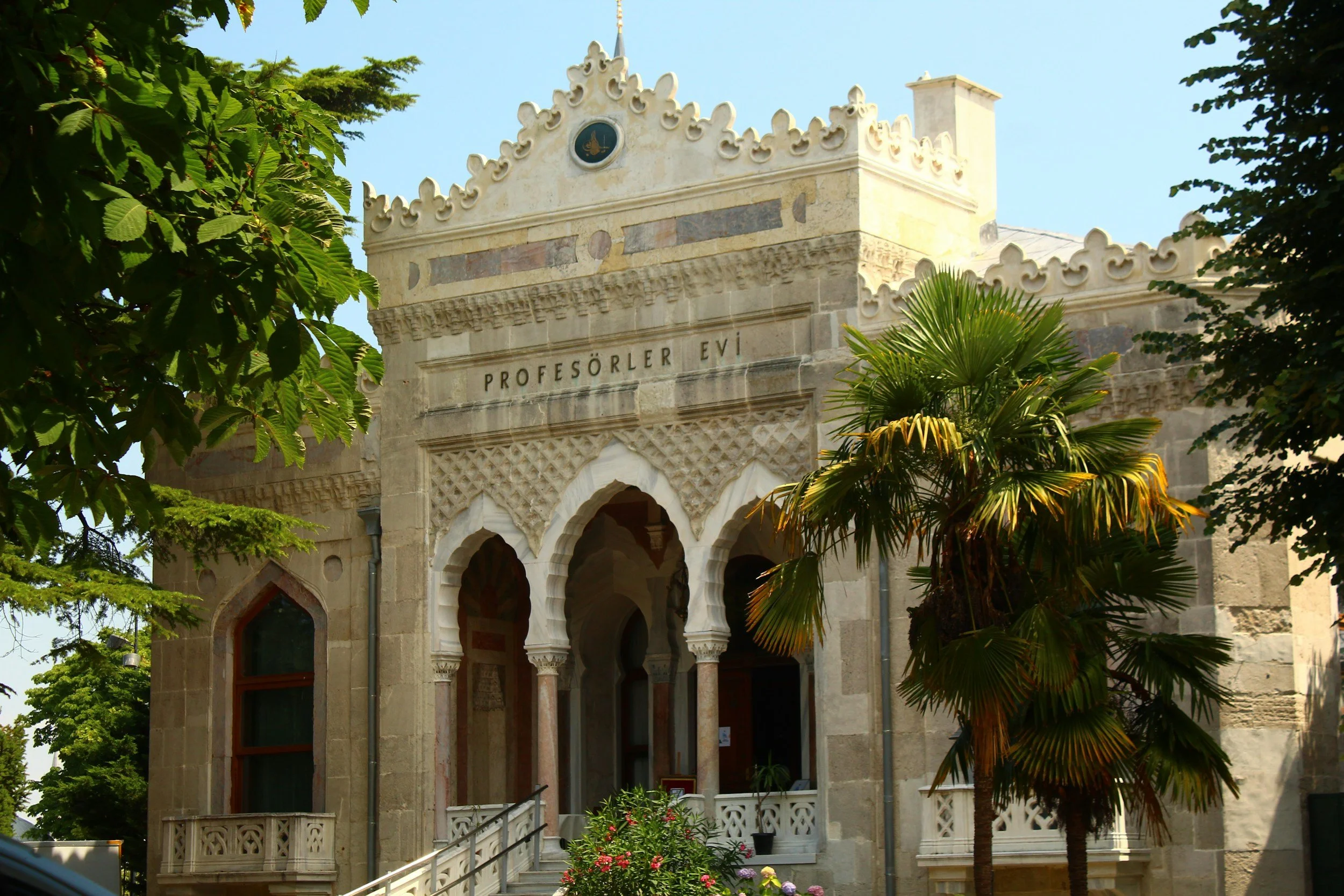 What Top Colleges Actually Want to See You Do This Summer