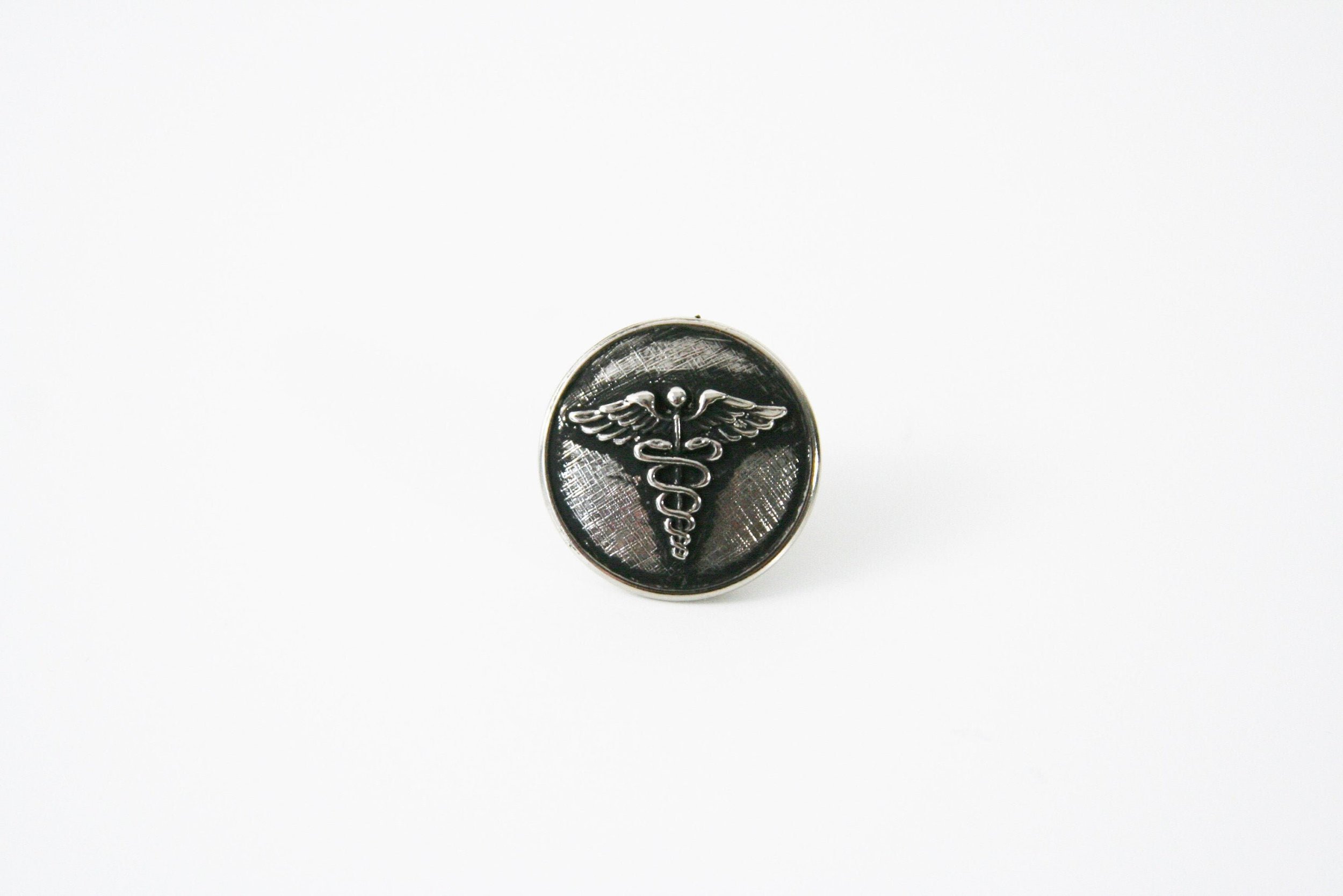 https://i.etsystatic.com/6236606/r/il/ab6620/2389972413/il_fullxfull.2389972413_kphn.jpg