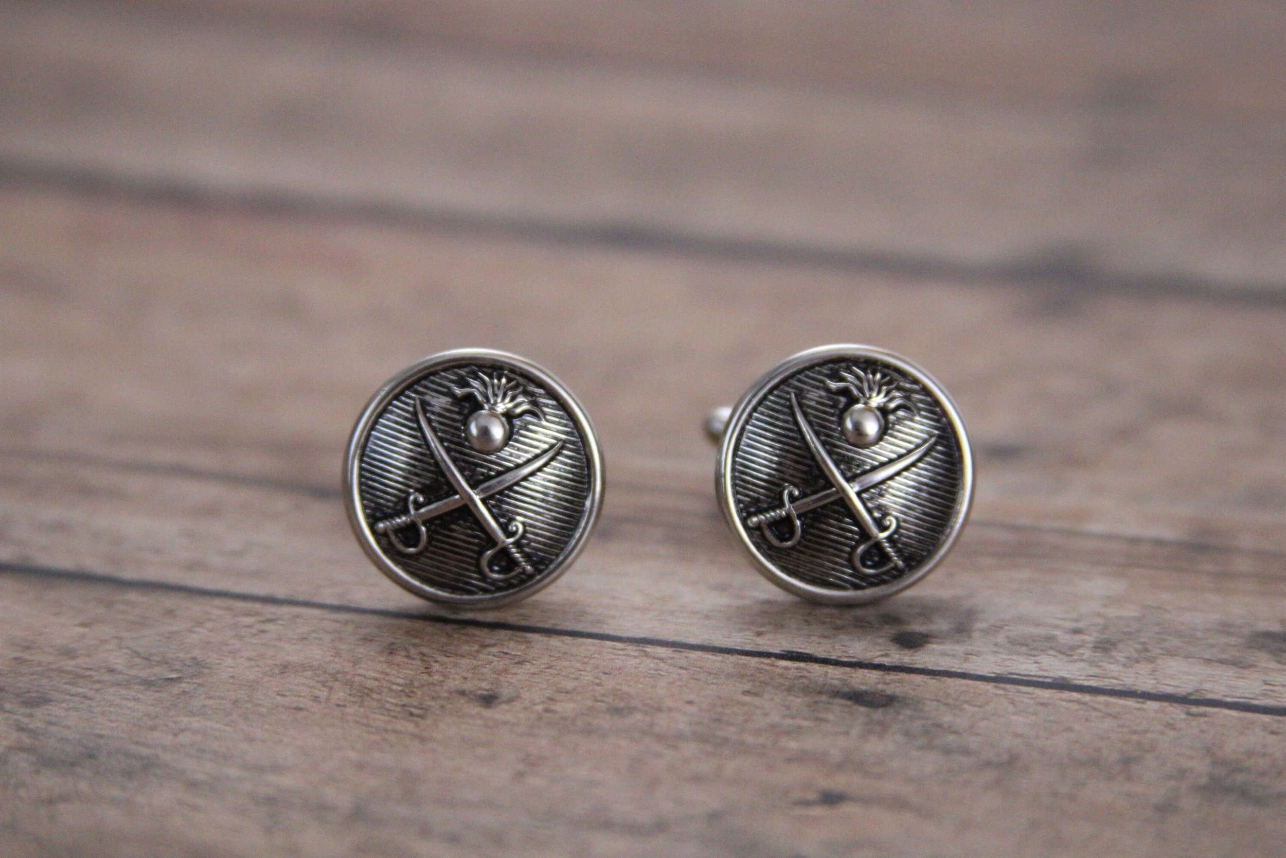 https://i.etsystatic.com/6236606/r/il/9ca65a/2580263546/il_fullxfull.2580263546_q8ap.jpg