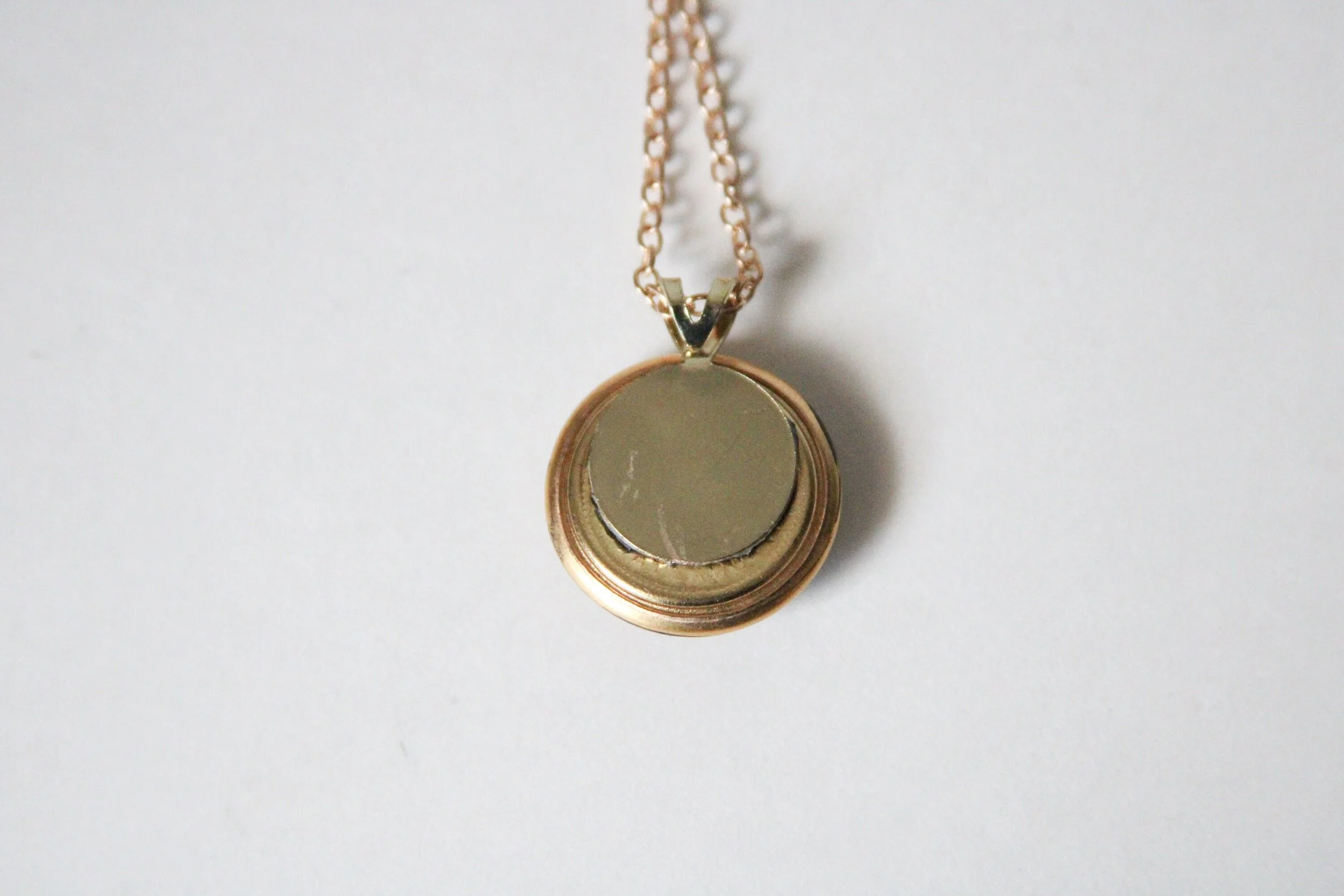 https://i.etsystatic.com/6236606/r/il/da88de/2419489044/il_fullxfull.2419489044_bj20.jpg