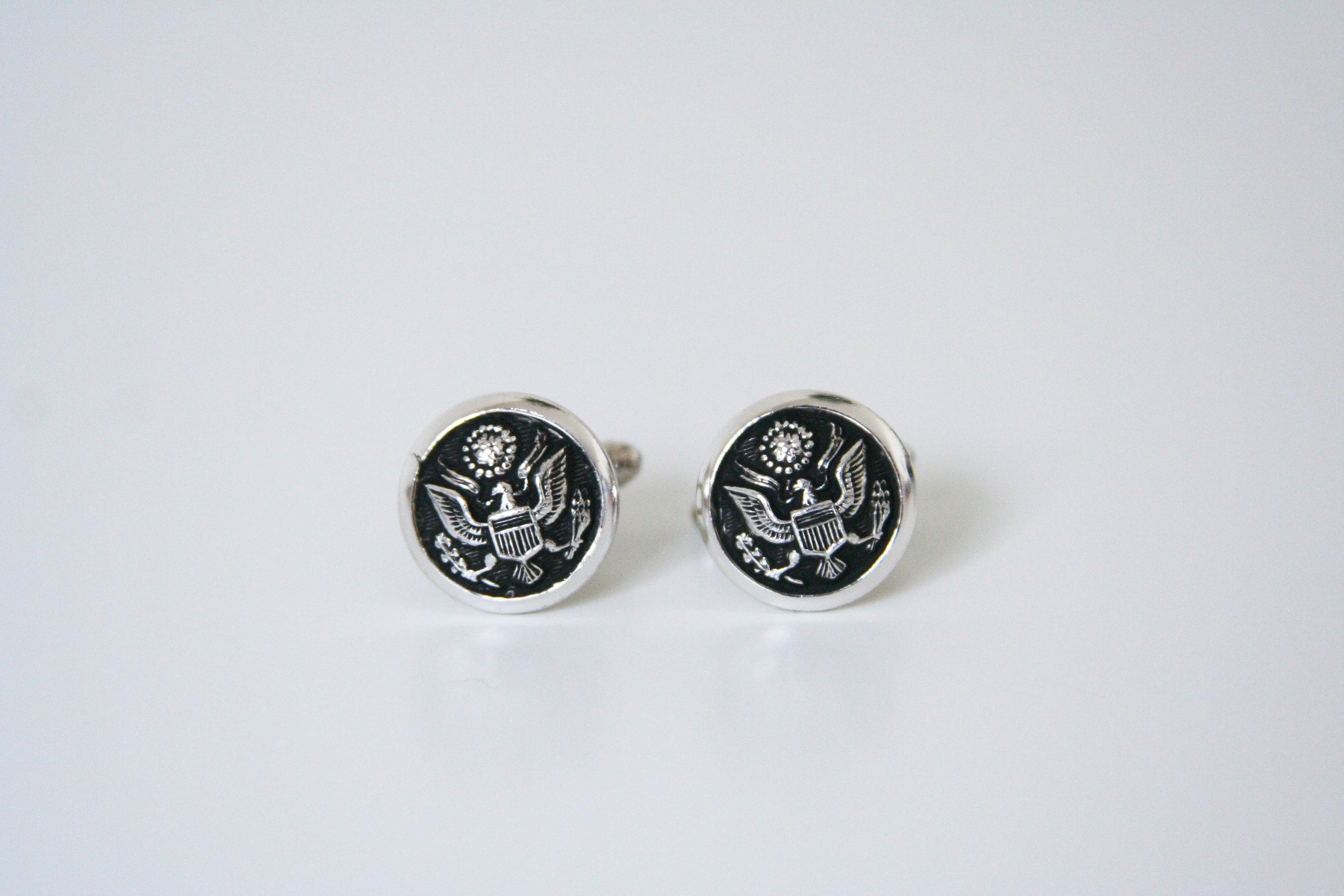 https://i.etsystatic.com/6236606/r/il/7e1bb0/1695088533/il_fullxfull.1695088533_5rr8.jpg