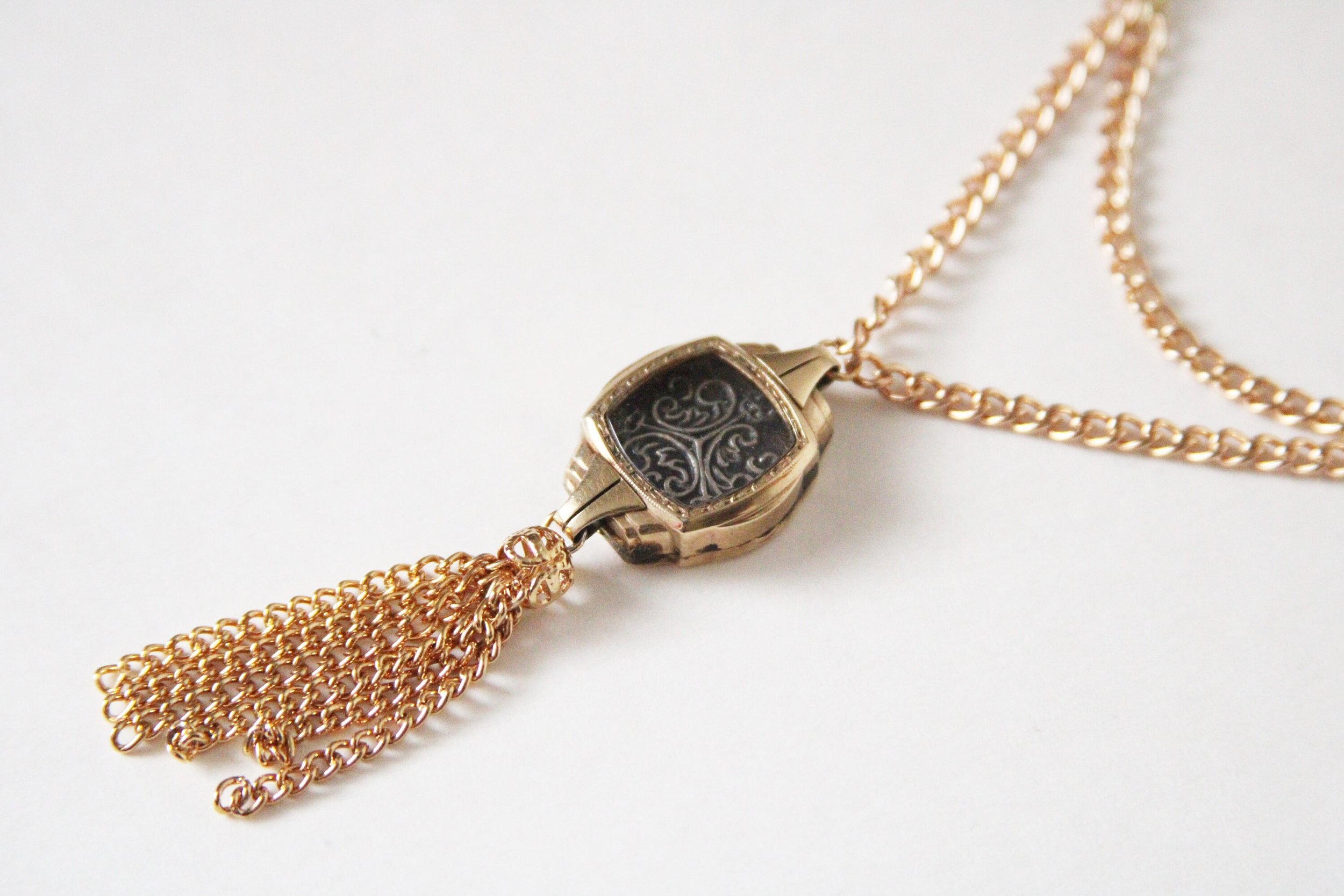 https://i.etsystatic.com/6236606/r/il/12e98c/2378769175/il_fullxfull.2378769175_s1rw.jpg