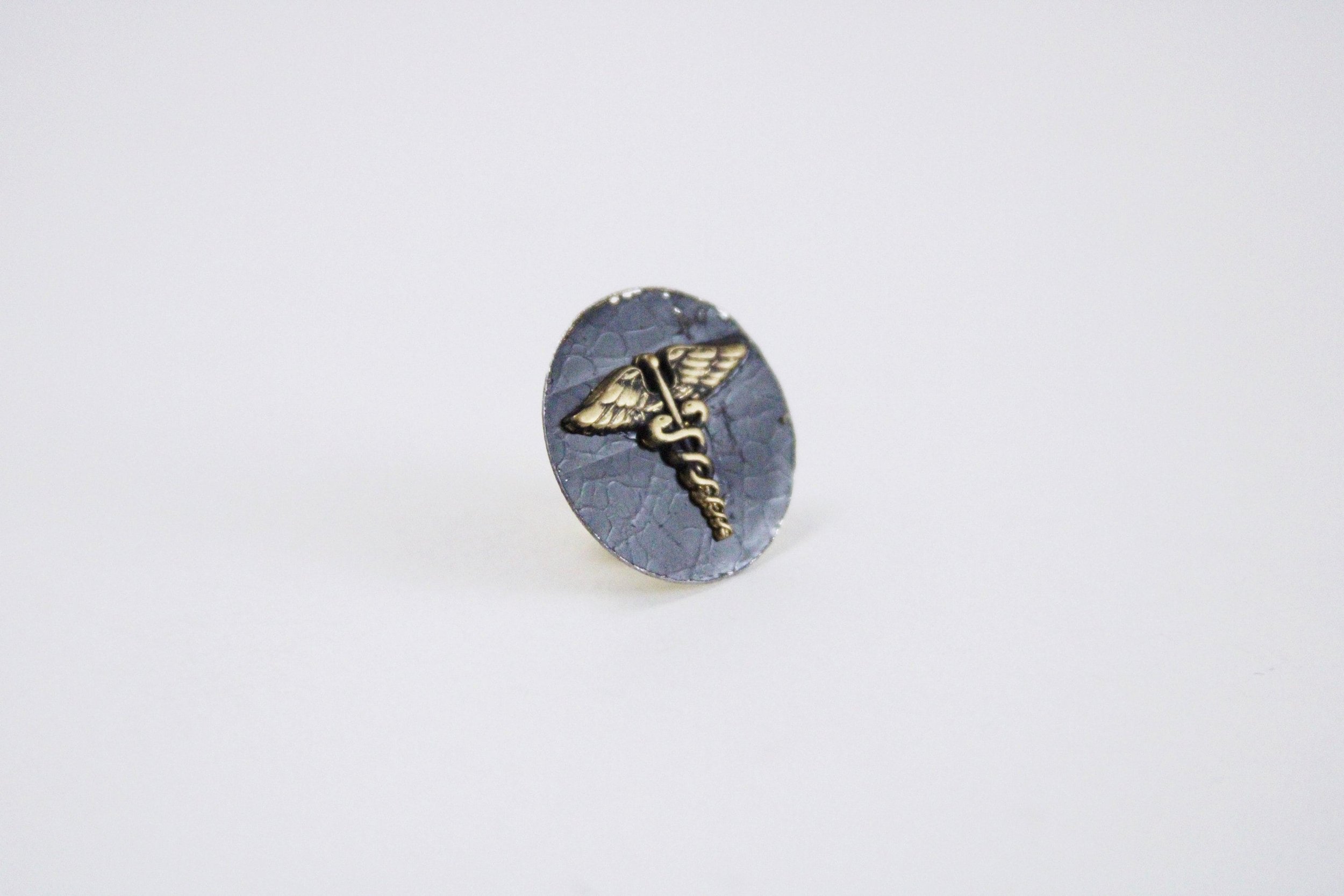 https://i.etsystatic.com/6236606/r/il/d1c78a/2573690686/il_fullxfull.2573690686_84uu.jpg