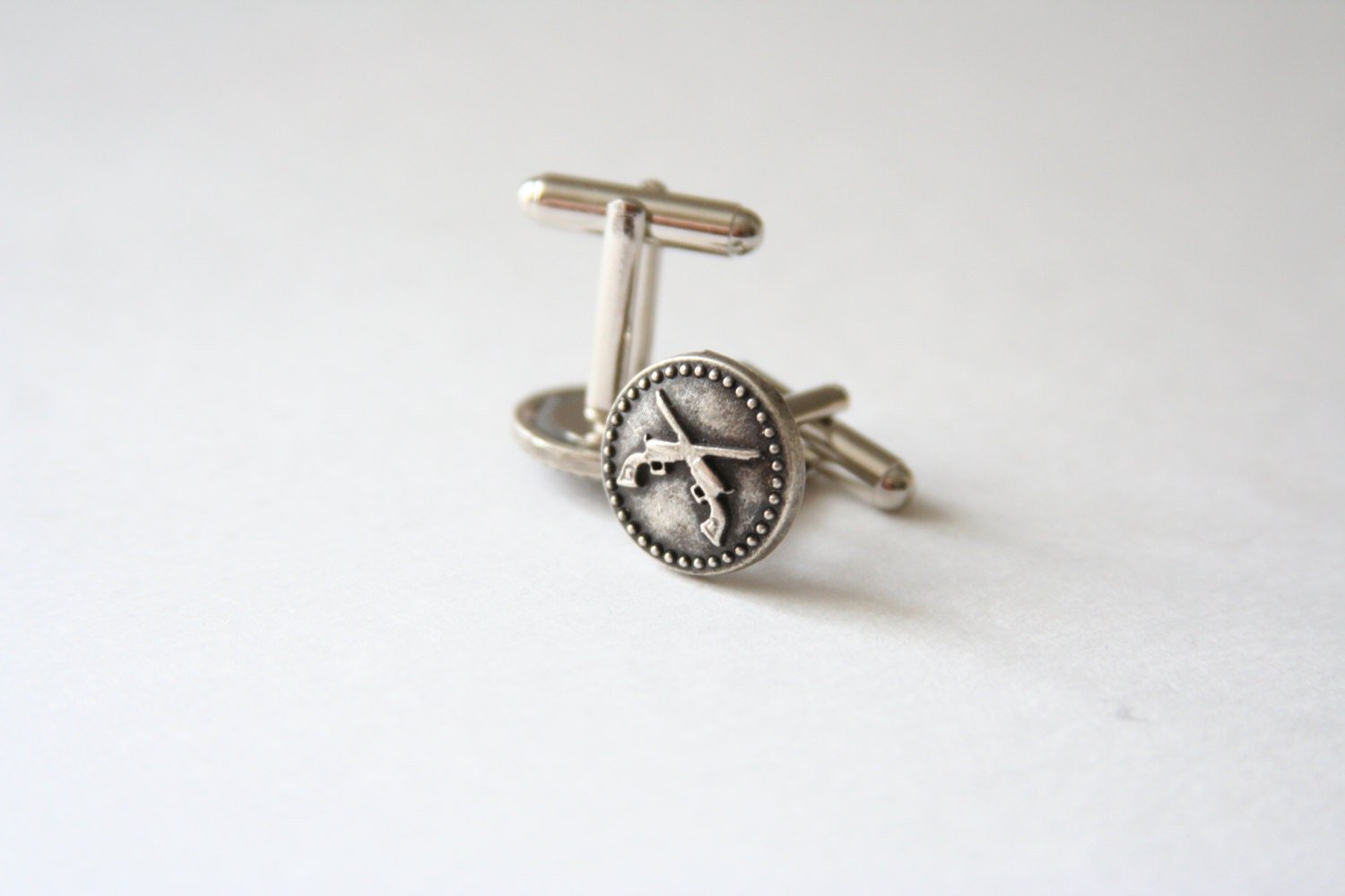 https://i.etsystatic.com/6236606/r/il/5b3e92/764266008/il_fullxfull.764266008_irg8.jpg