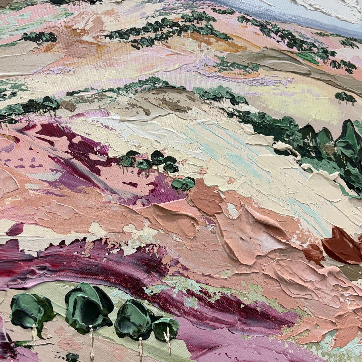 Introducing the incredible work of Katie Leavey @katie.leavey.art, the latest artist featured on our walls.

Inspired daily by the breath taking beauty of the Blue Mountains, where she lives, Katie&rsquo;s art bursts with rich textures, vibrant colou