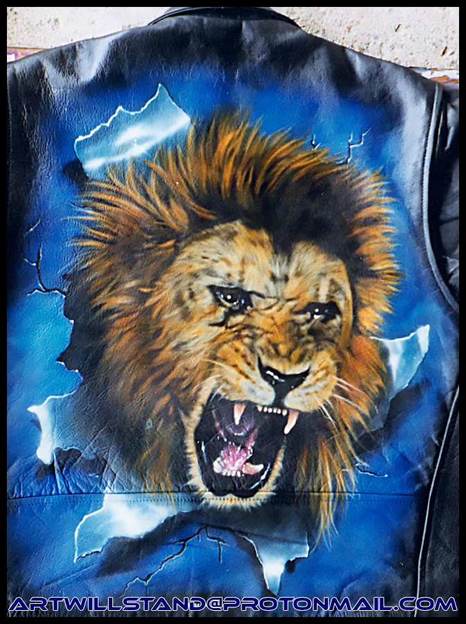 Leather lion.png