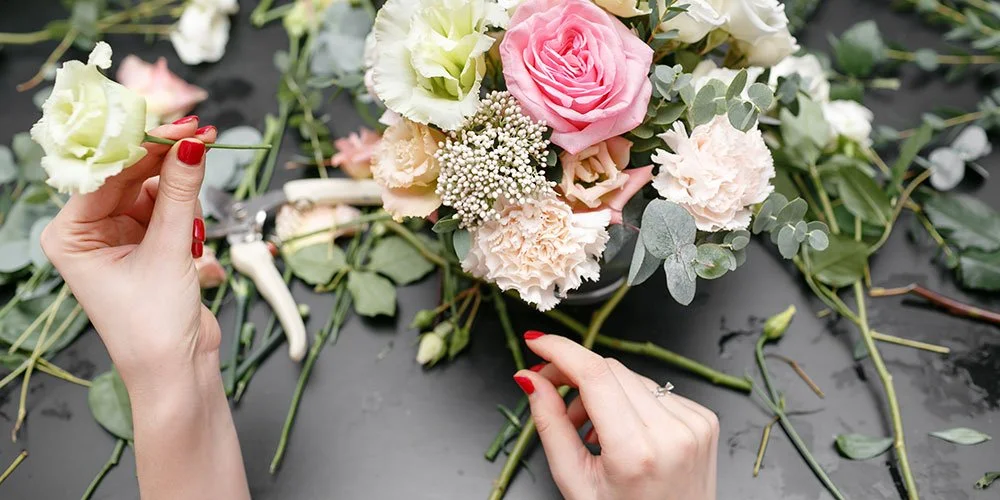 Flower Therapy: Why Flower Arranging Feels So Good