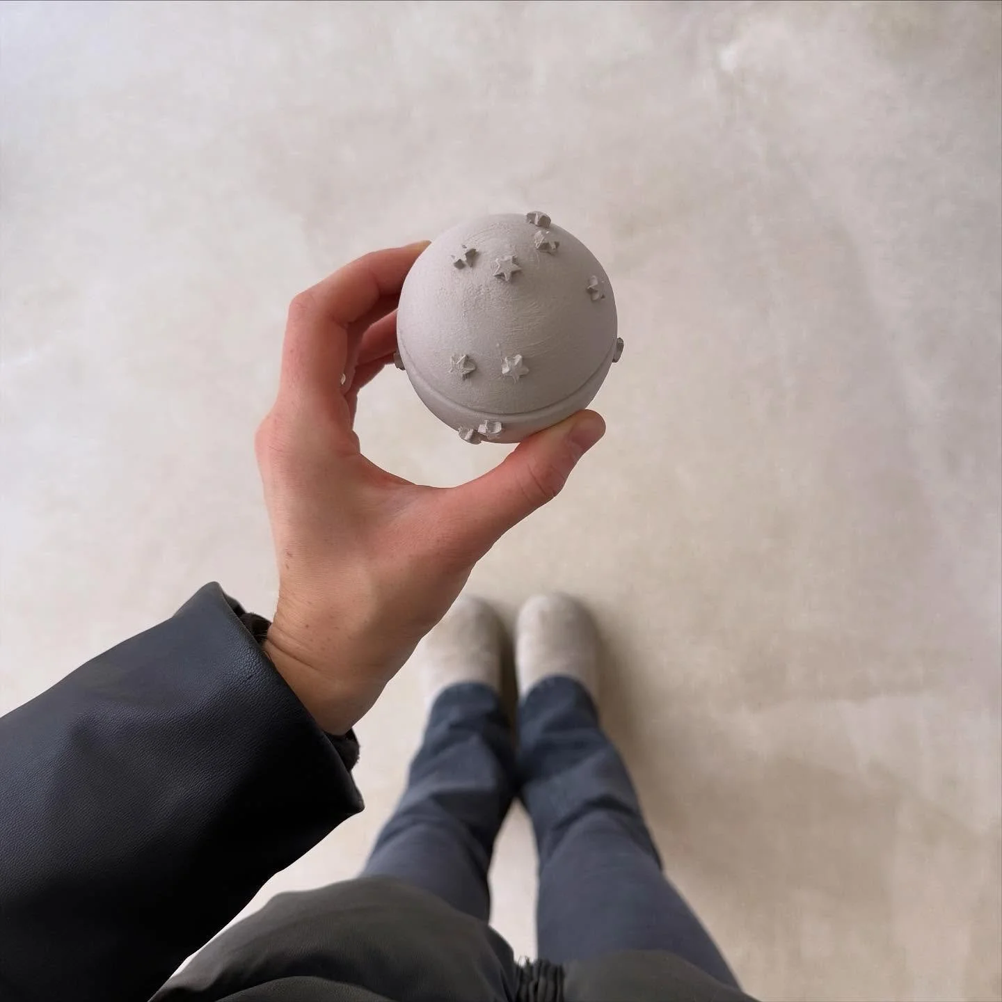 Recent creations by my talented studio members 🤍

#ceramics #handmadeceramics #pottery #potterystudio #clay #shimpo #potterywheel #wheelthrowing #t&ouml;pfern #keramik #keramikstudio #t&ouml;perscheibe #t&ouml;pferstudio #niederhhein #kleve #smallbu