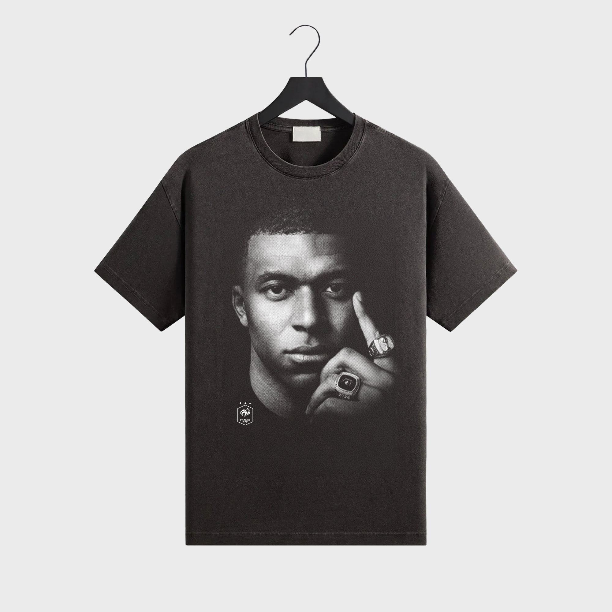 Tee_D_Black_FFF_01.png