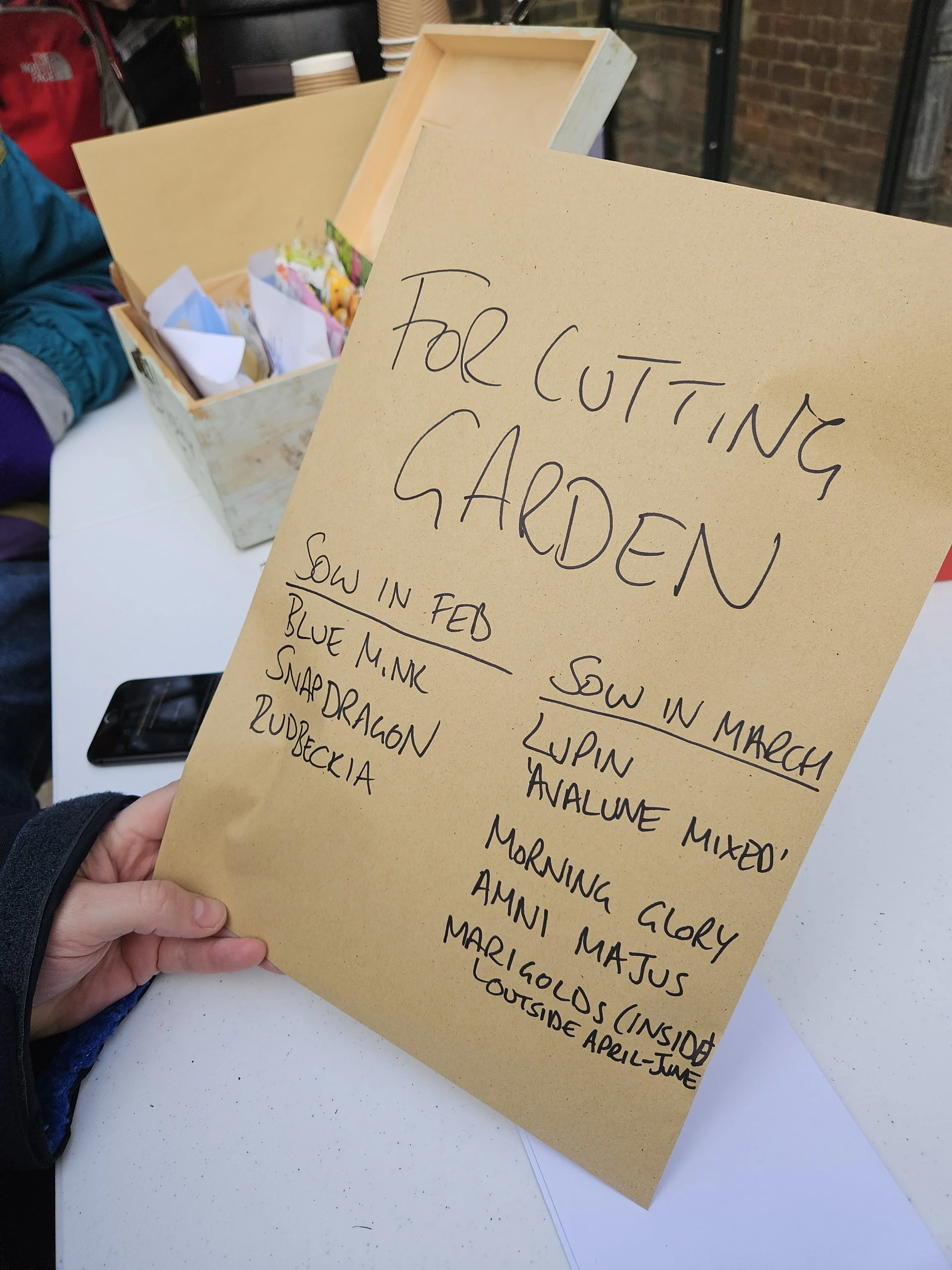 Cutting garden workshop