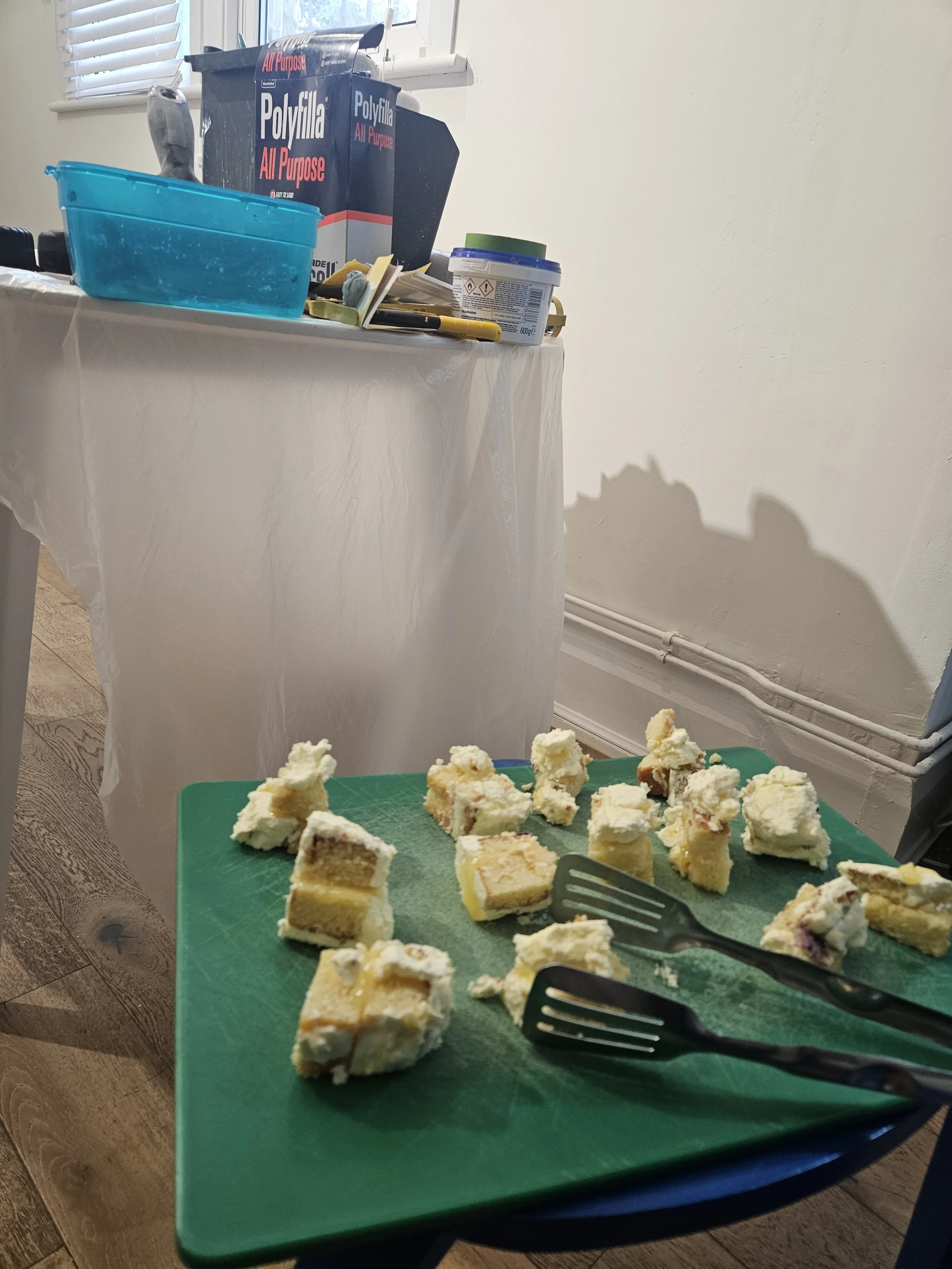 Construction cake.jpg