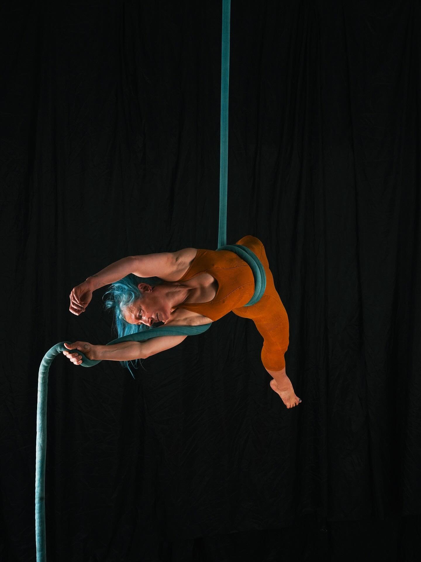 Back balance in some of its many (dis)guises...

Also, my forever nemesis that I have an ongoing uneasy truce with (on a good day)

If you struggle with back balance, i've got something coming for you! 

Folks on my list check your inboxes! Or commen