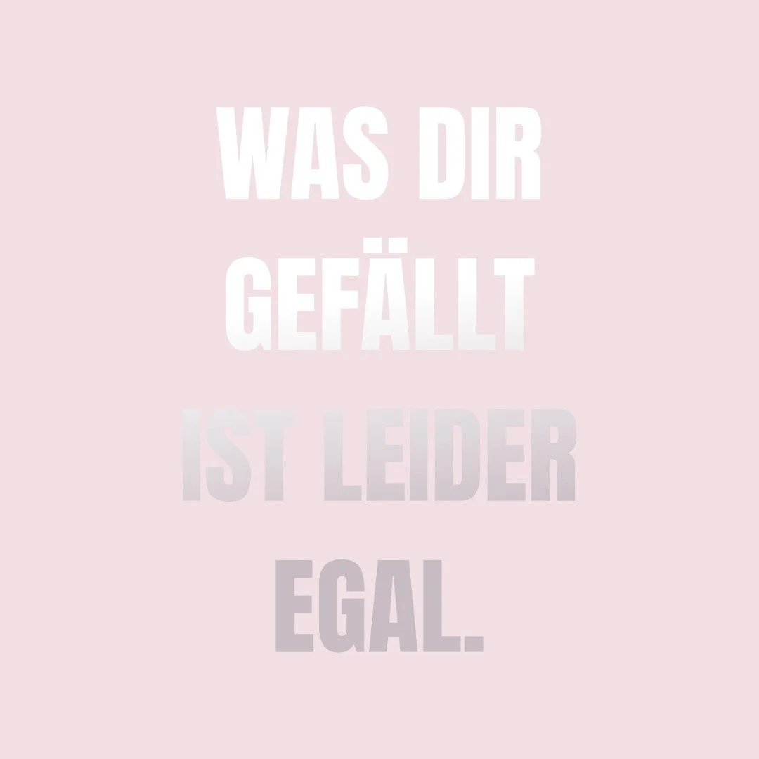 Viele KMU haben eine sch&ouml;ne Website &ndash; aber kaum Anfragen.

Warum? 
Weil Sch&ouml;nheit kein Kommunikationsziel ist.  

Entscheidend ist, ob deine Zielgruppe dich versteht, findet und kontaktiert.  

Daf&uuml;r braucht es drei Dinge: 
1️⃣ D