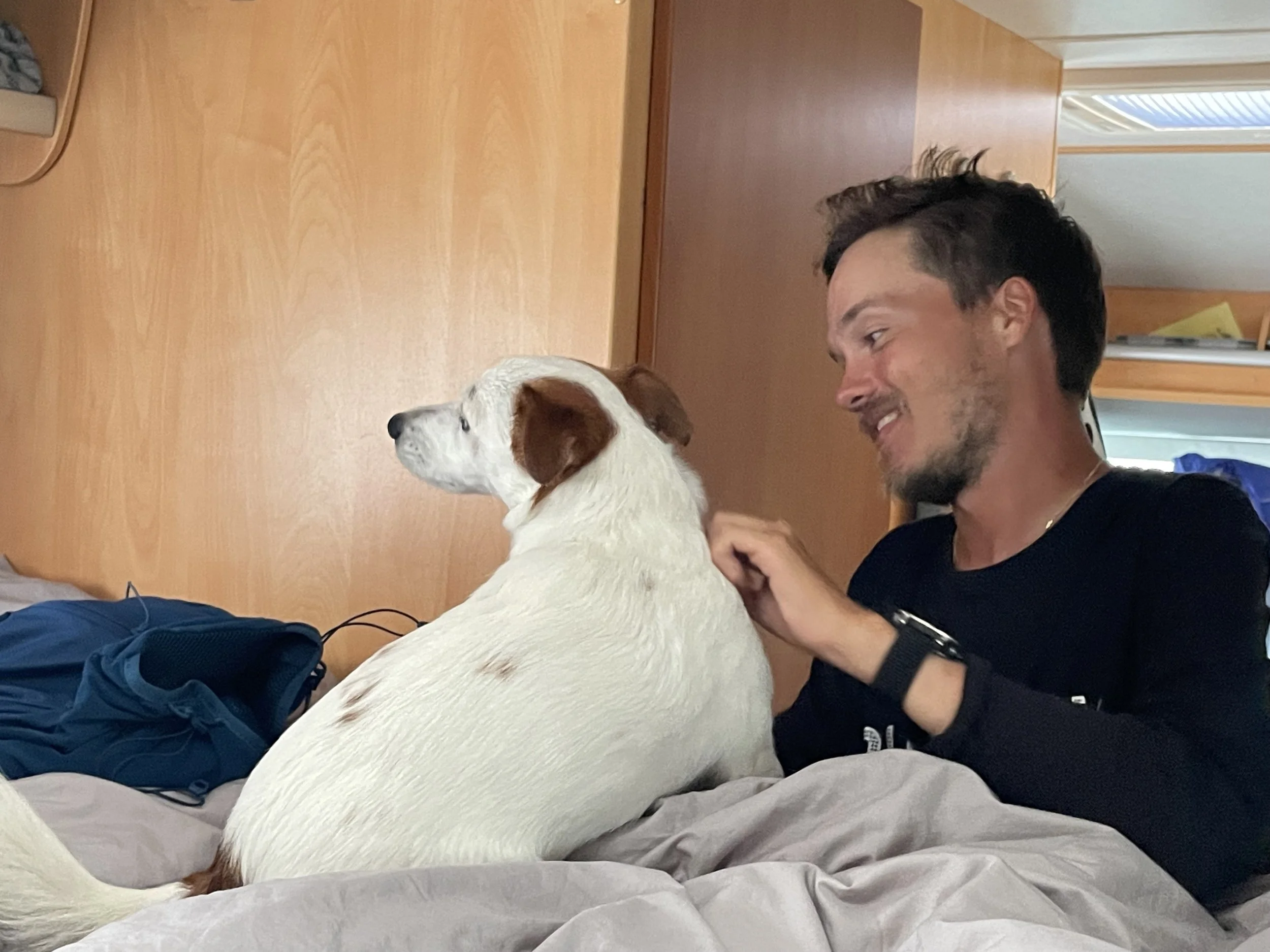 Jonas Ehnroth Genom Sverige 2024 Jonas Ehnroth with dog Harry Ehnroth