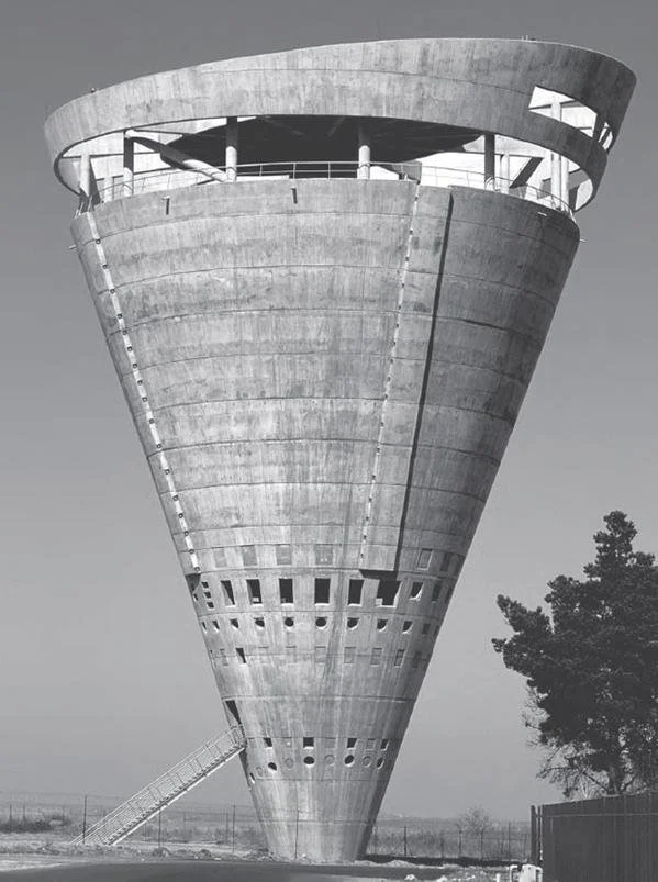 Scent Design Lab: Olfactory Brutalism