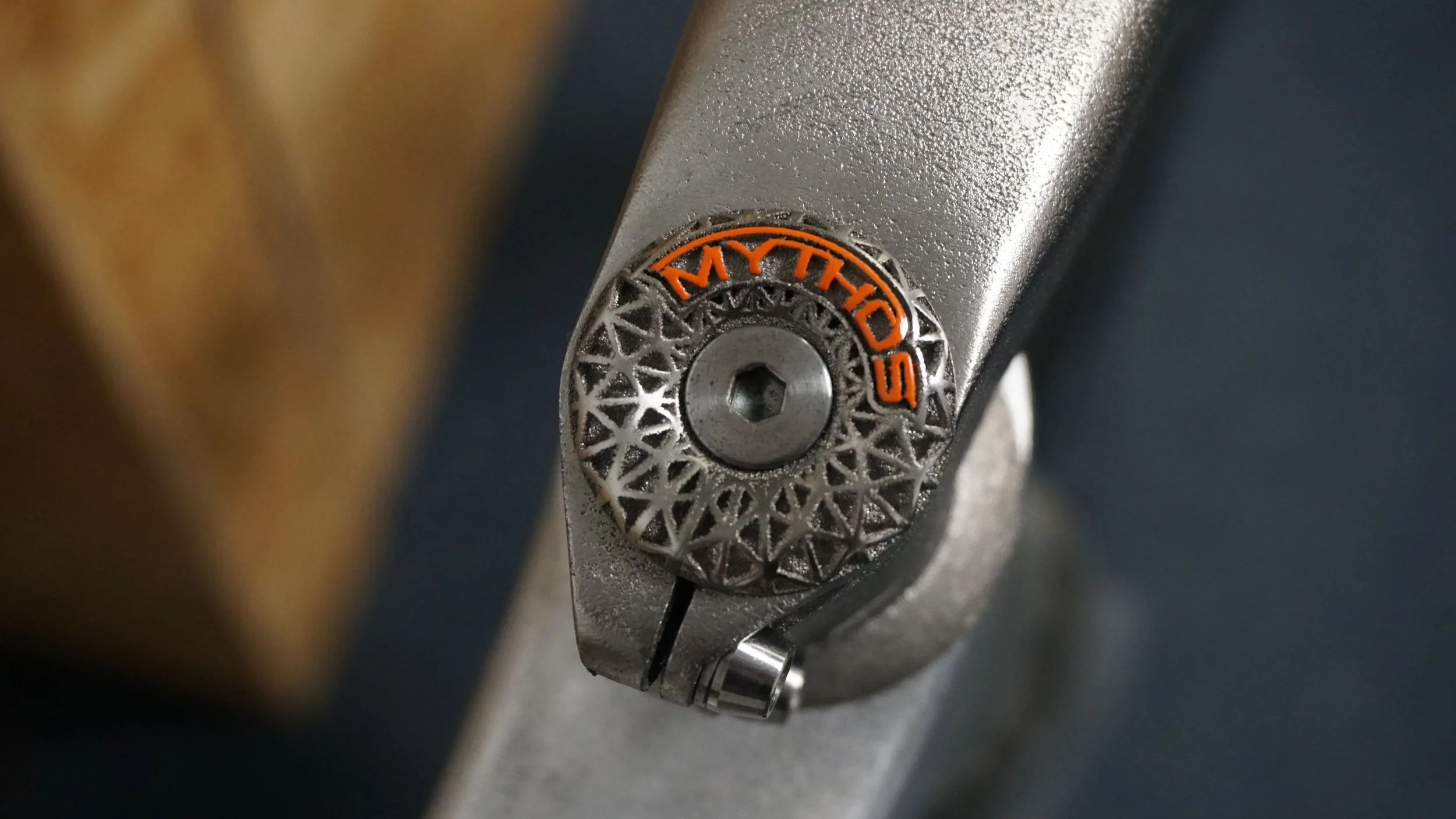 MYTHOS Titanium Top Cap