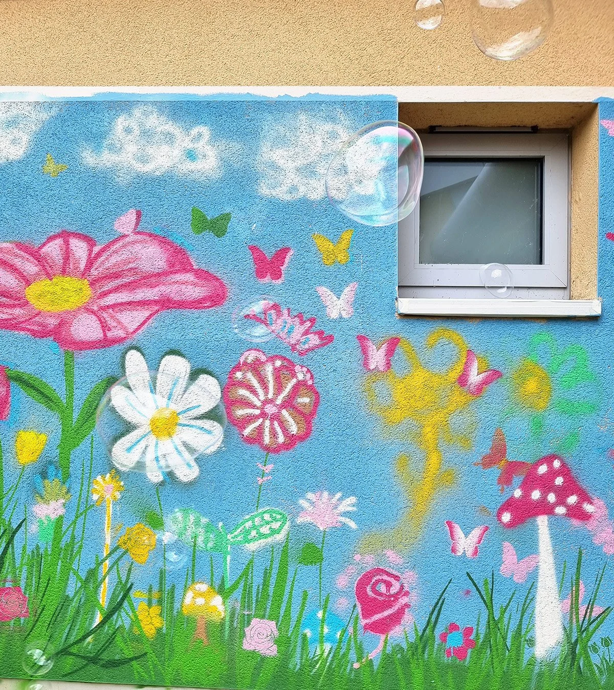 linn-dara_spray-paint_workshop_001.jpg