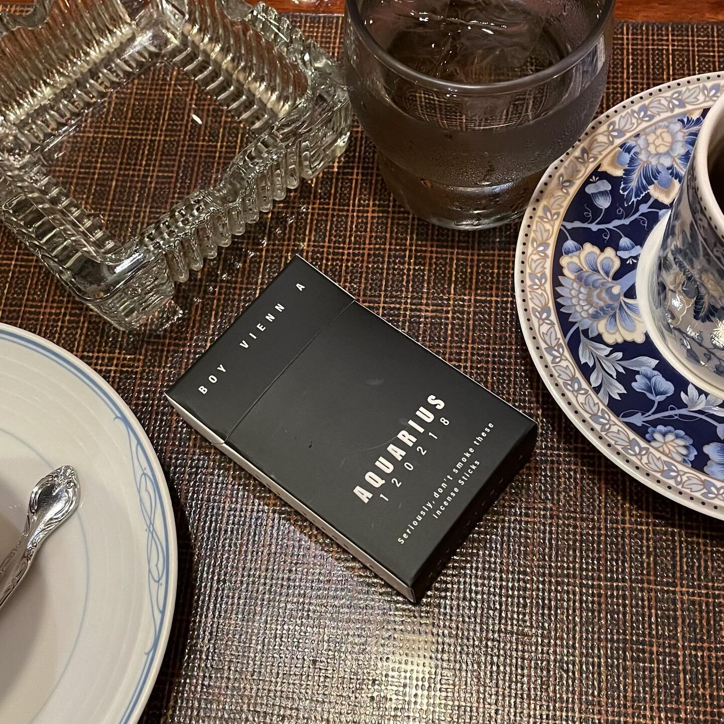 Coffee and Aquarius 🚬 in a vintage Japanese diner