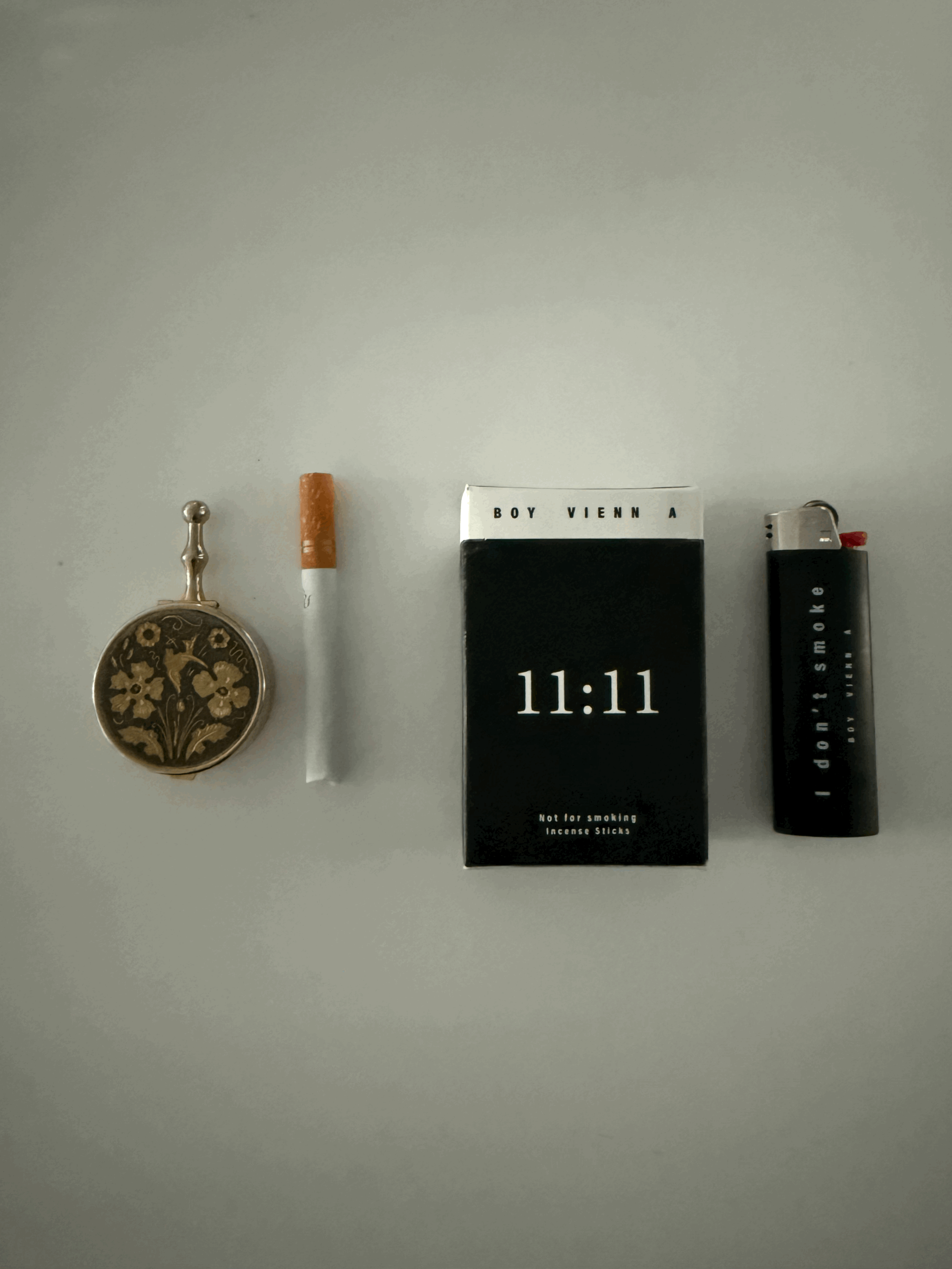 Vintage Pocket Ornate Ashtray  + 11:11 Incense Sticks Starter Kit