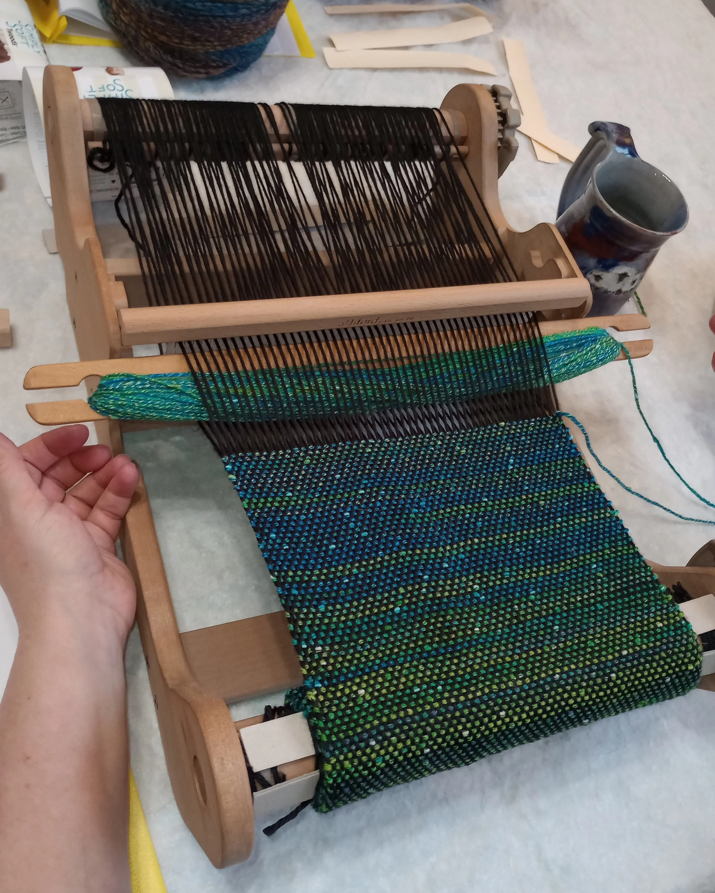 Beginning Rigid Heddle weaving
