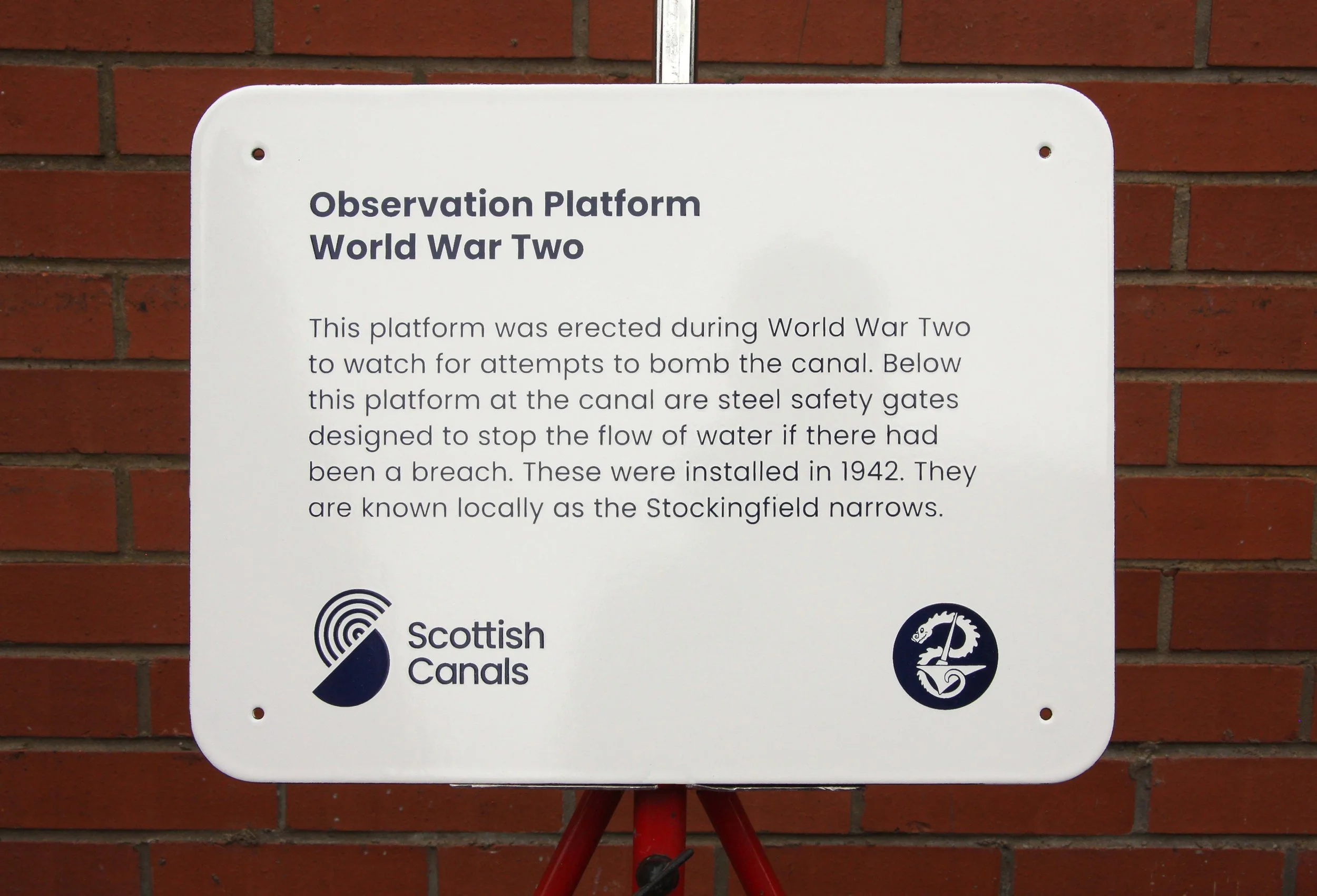 Observational Platform lo.jpg