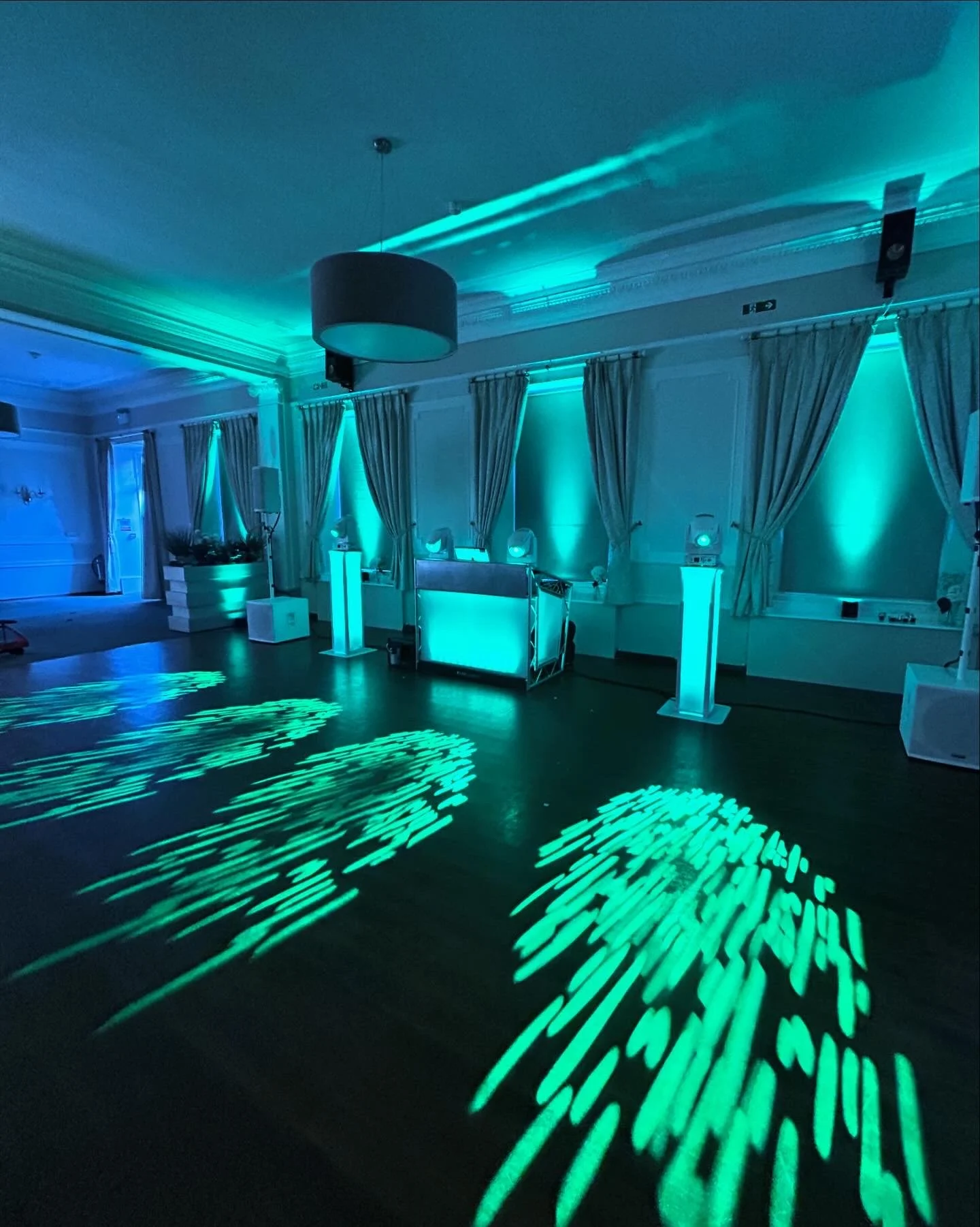 Wedding DJ at Tregenna Castle in St Ives