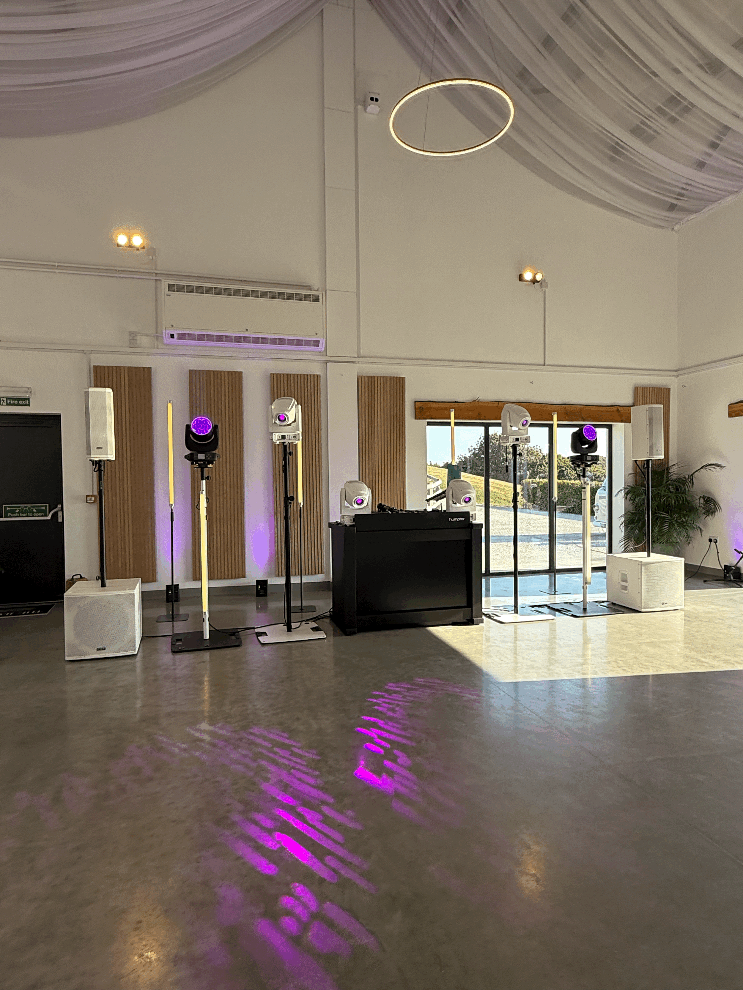 New Black &amp; White DJ Setup