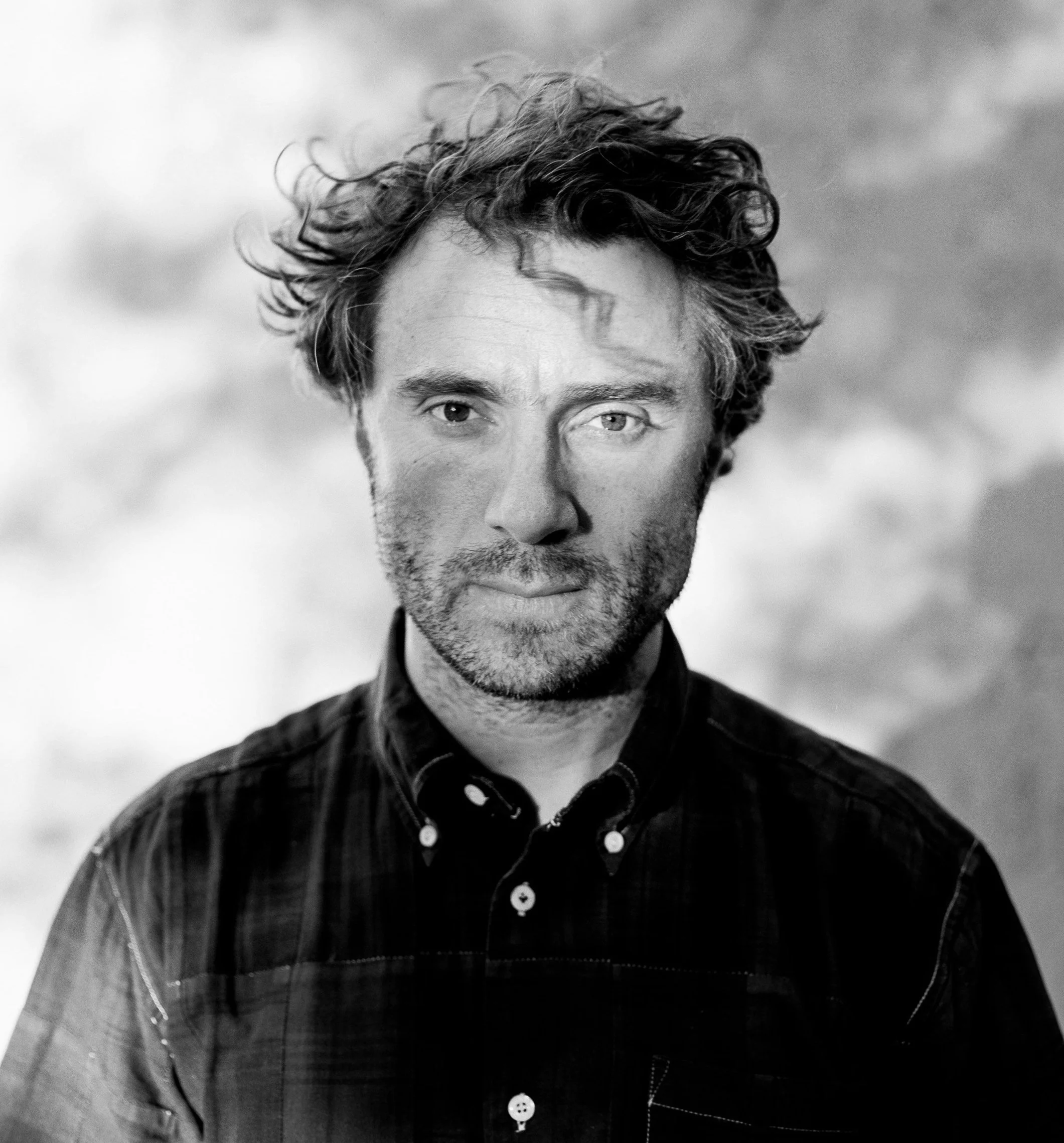 Thomas+headshot+bw.jpg