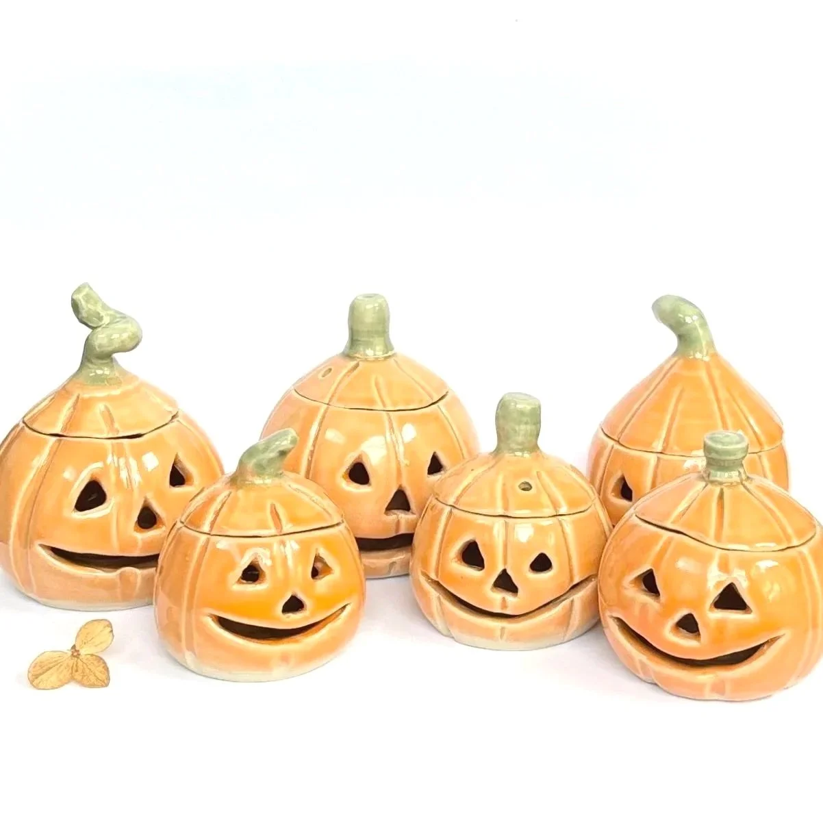 Ceramic Glow Hallowe'en Pumpkin/Jack O'Lantern