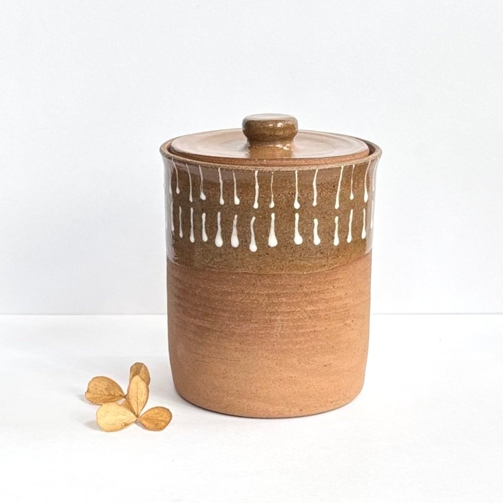 Small Toasted Stoneware Lidded Jar with Transparent Glaze and White Slip Decoration