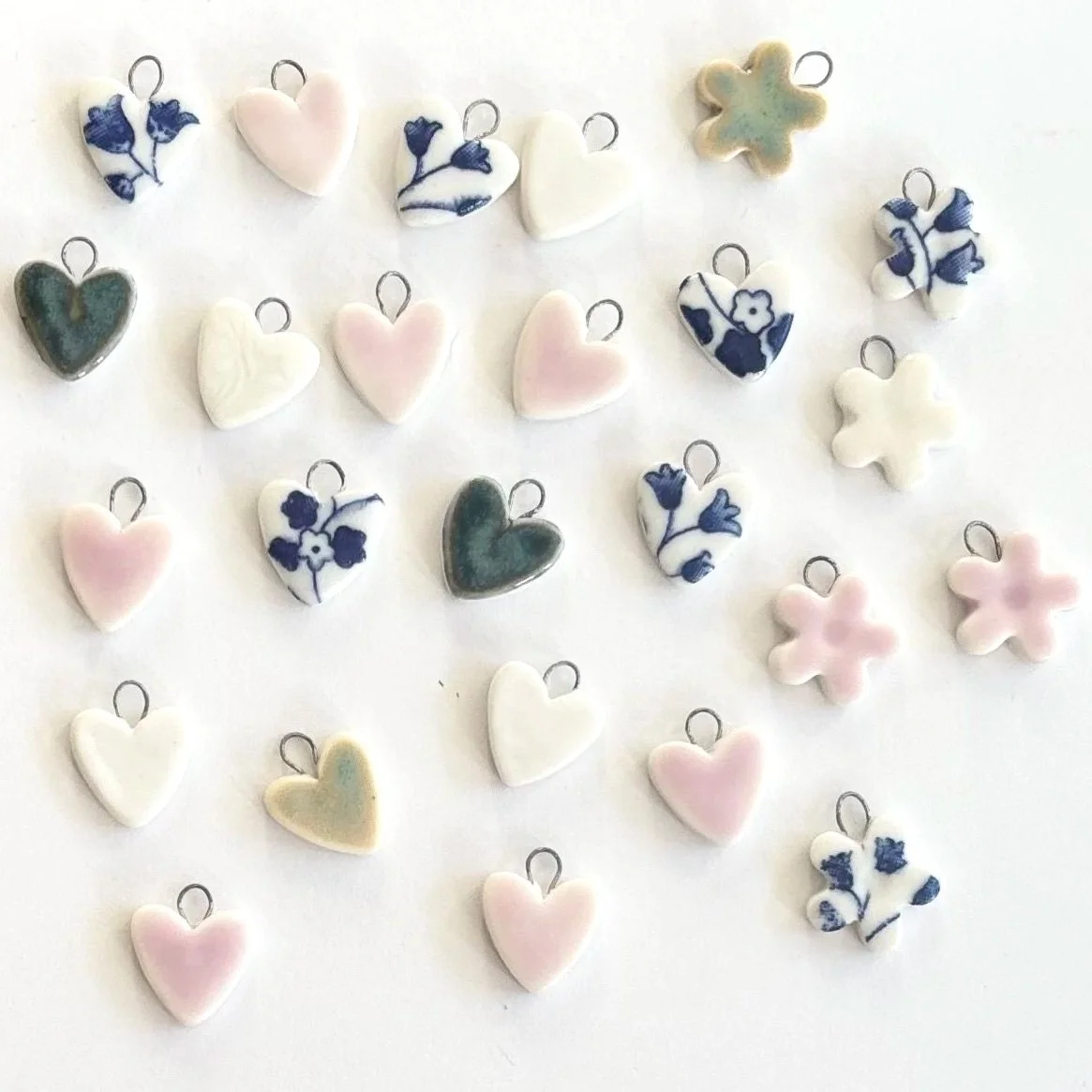 Mini Porcelain Heart and Flower Charms/Pendants
