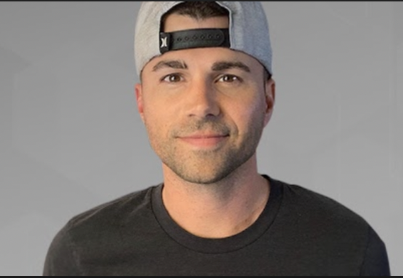 Mark Rober pranks Scammers