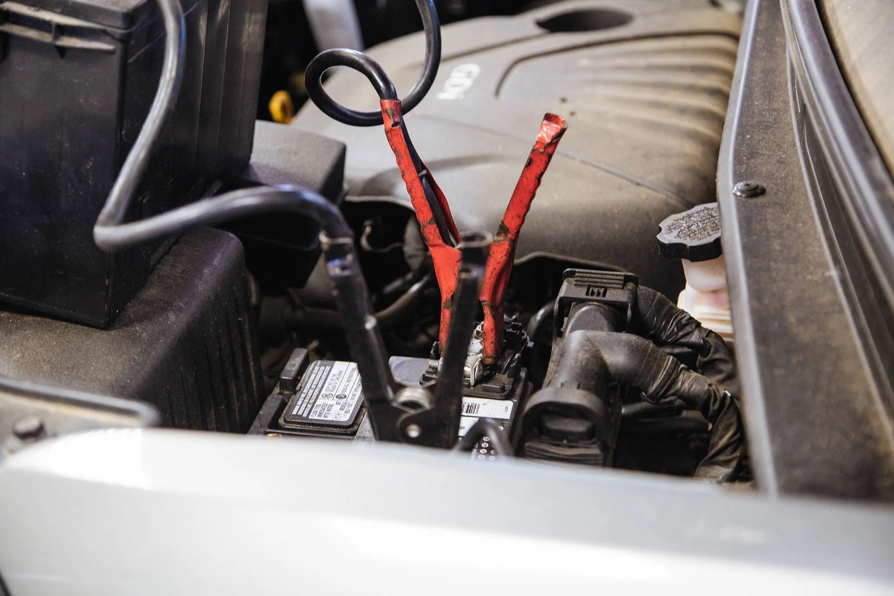 4 Common Auto Electrical Issues — Tommy's Hi Tech Auto Repair