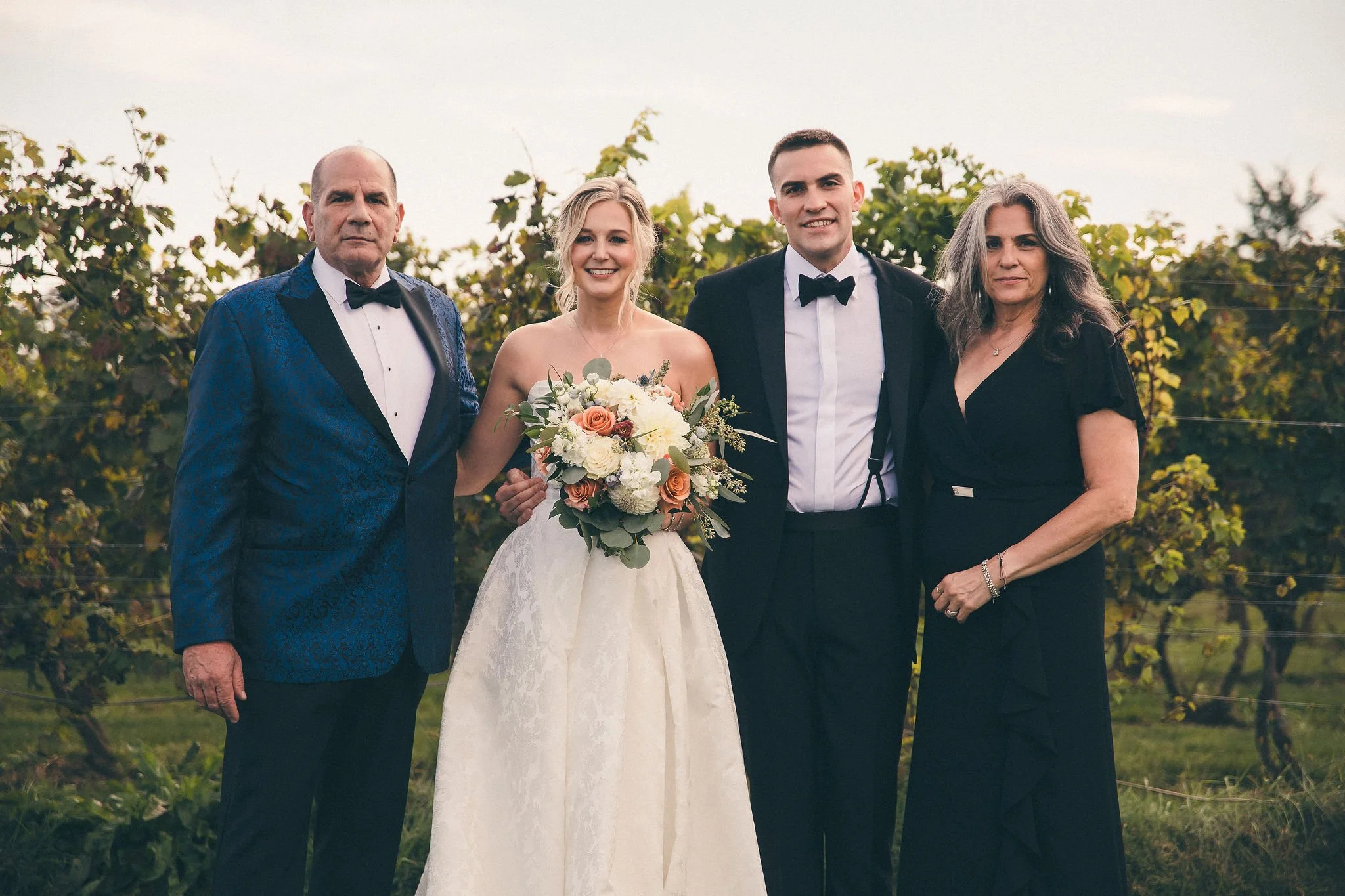 Saltwater Farm Vineyard | Connecticut Wedding