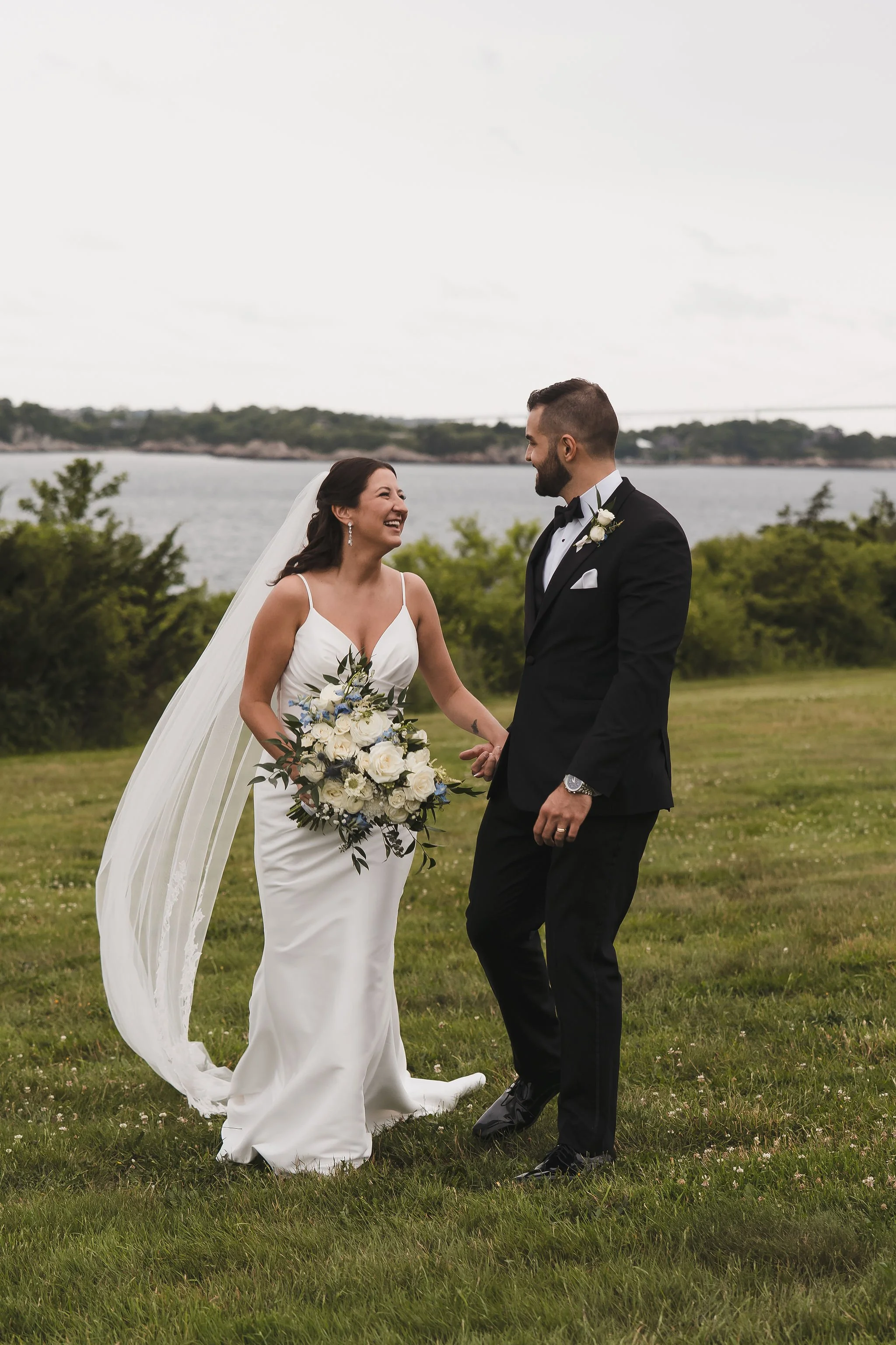 SaraNick-Wedding-Ocean-Cliff-850.jpg