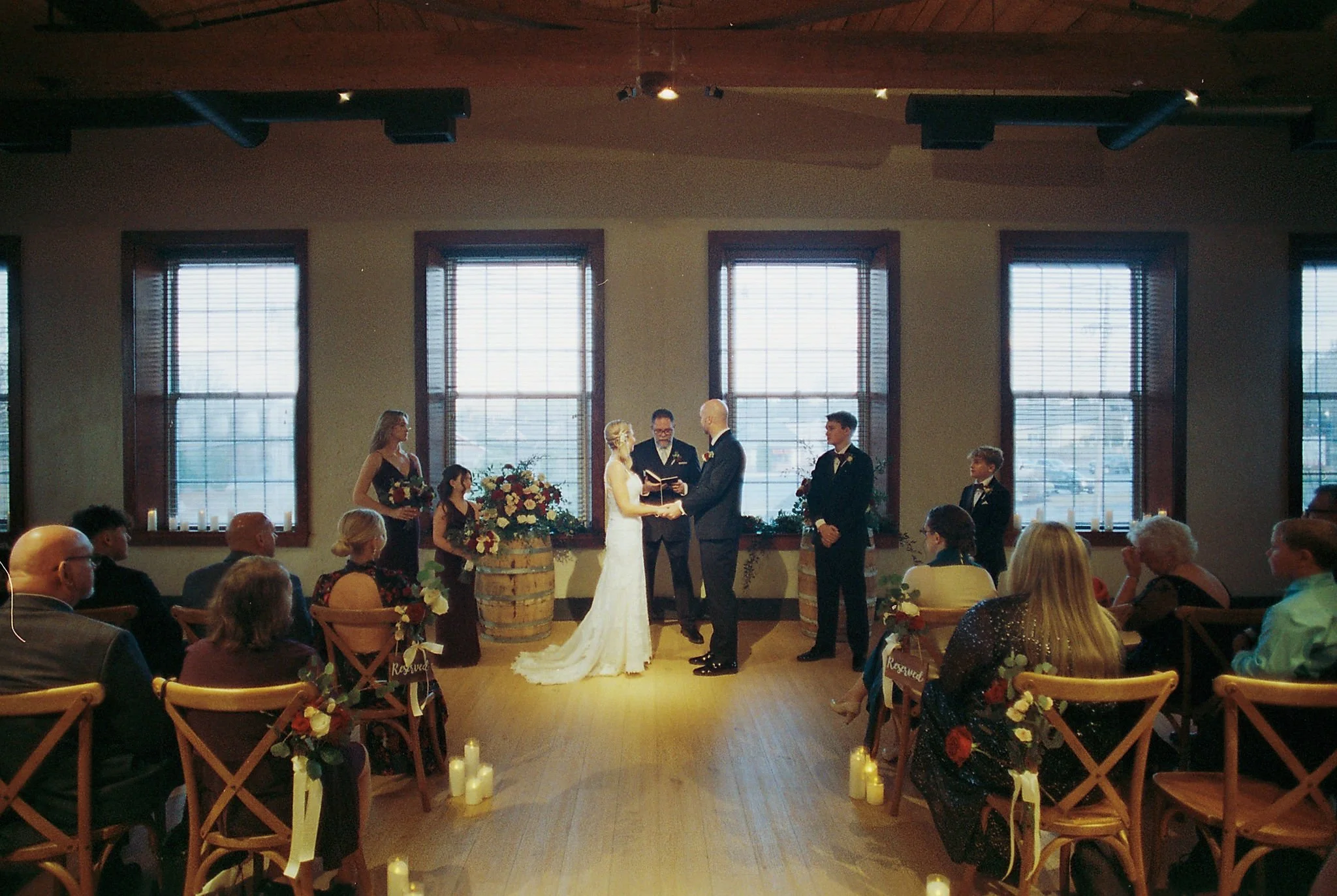 LauraScott-Wedding-35mm-4.jpg