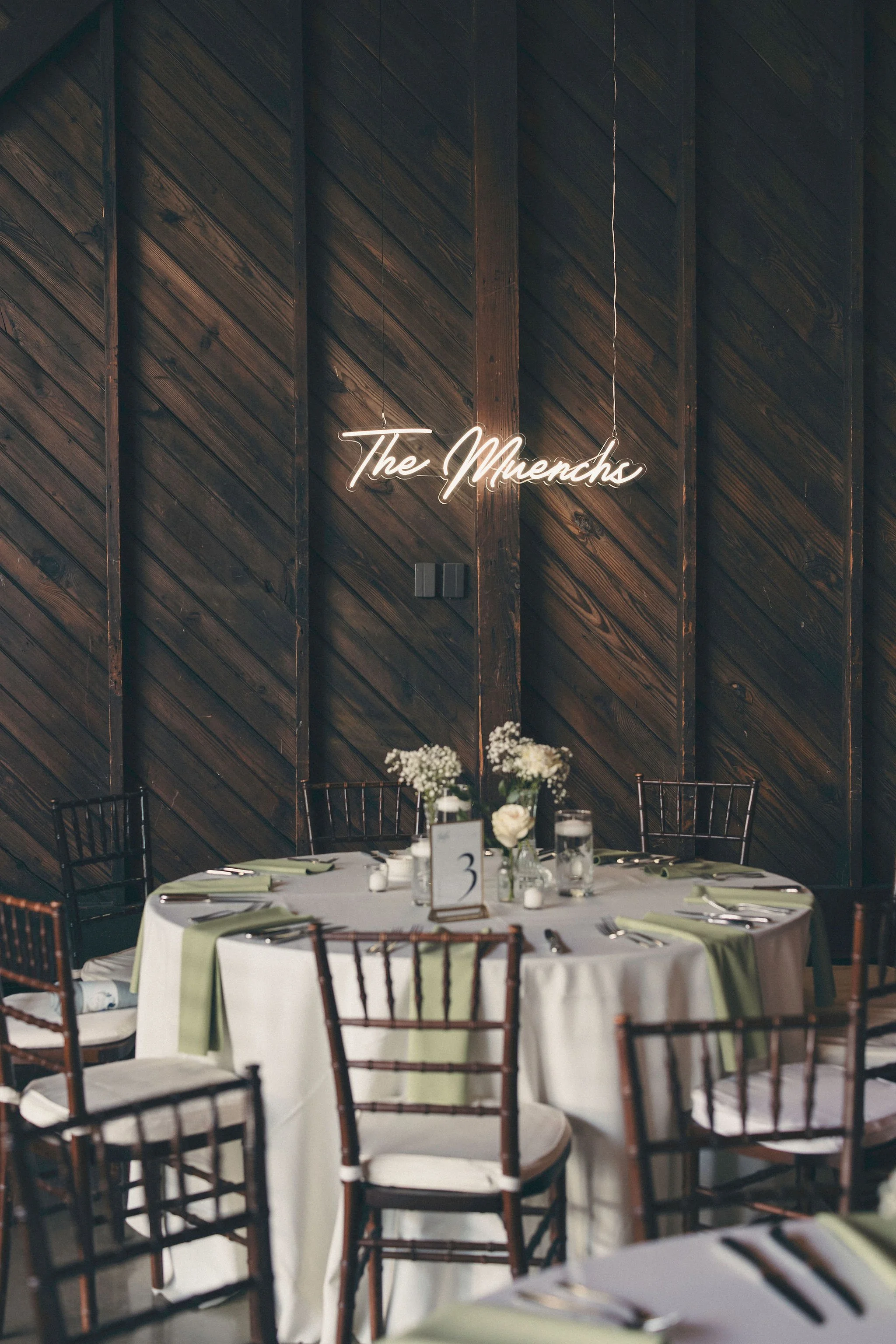 Saltwater Farm Vineyard | Connecticut Wedding