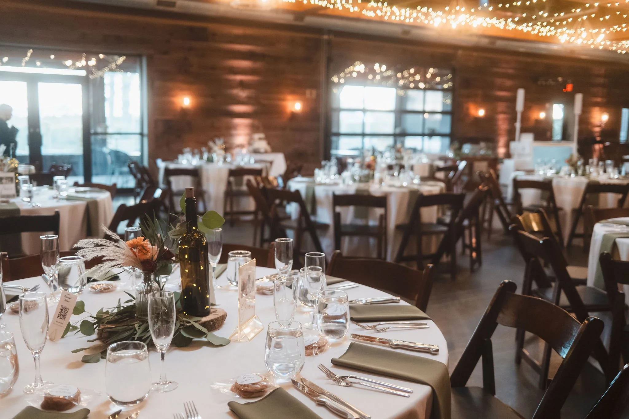 HopeMandy-Wedding-Newport-Vineyards-270.jpg
