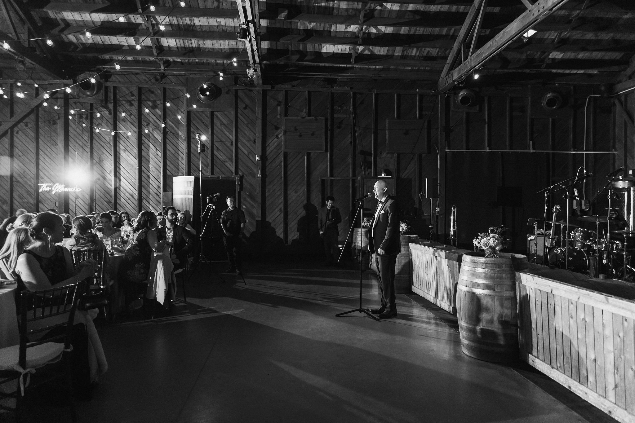 Saltwater Farm Vineyard | Connecticut Wedding