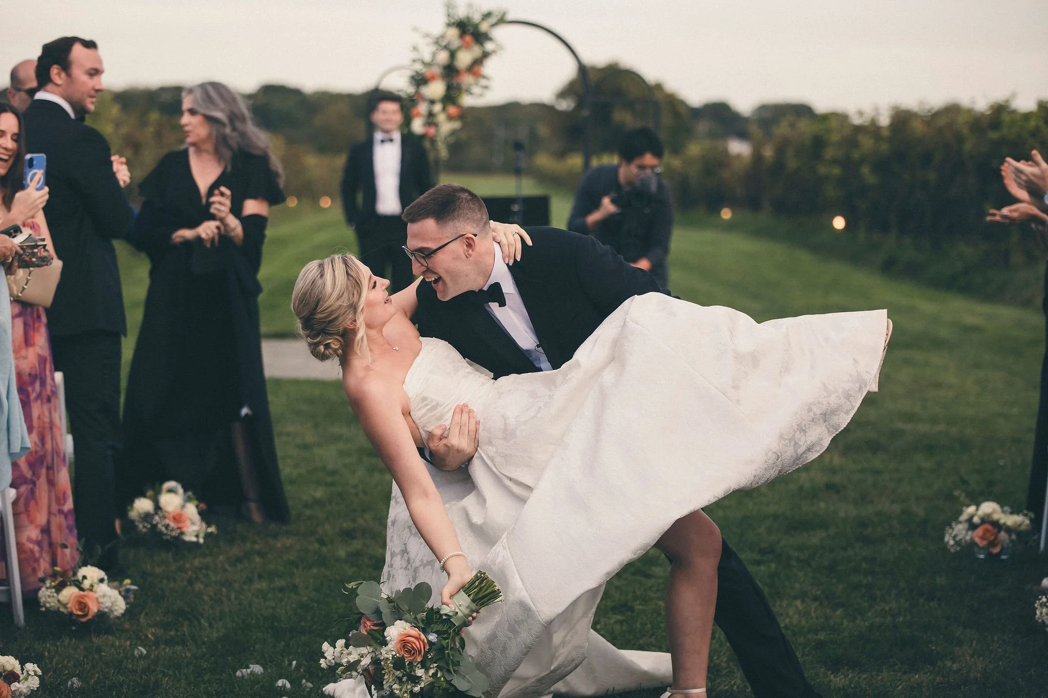 Saltwater Farm Vineyard | Connecticut Wedding