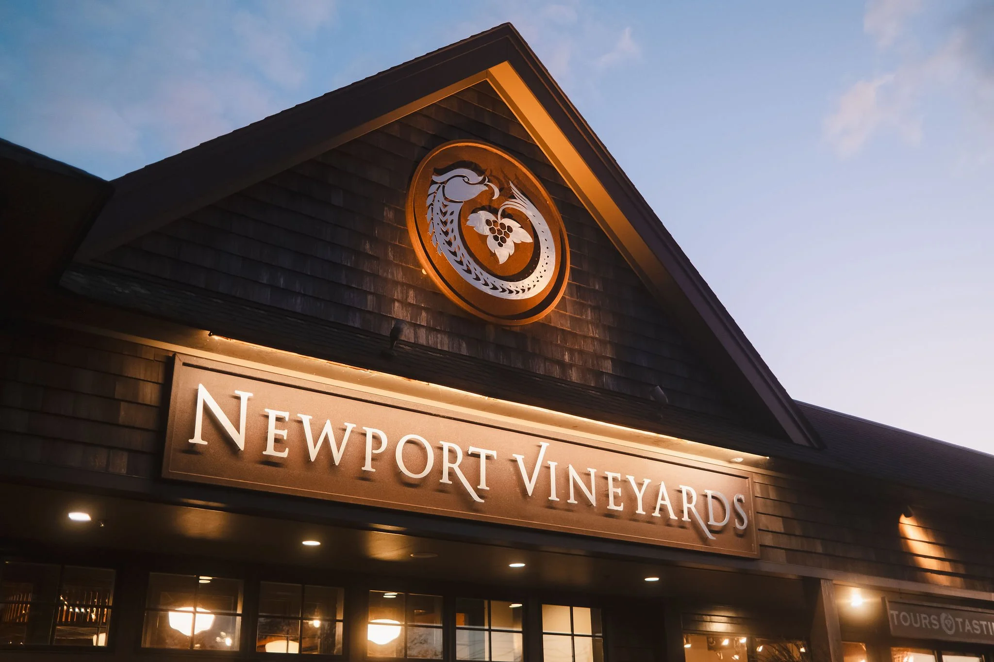 HopeMandy-Wedding-Newport-Vineyards-566.jpg