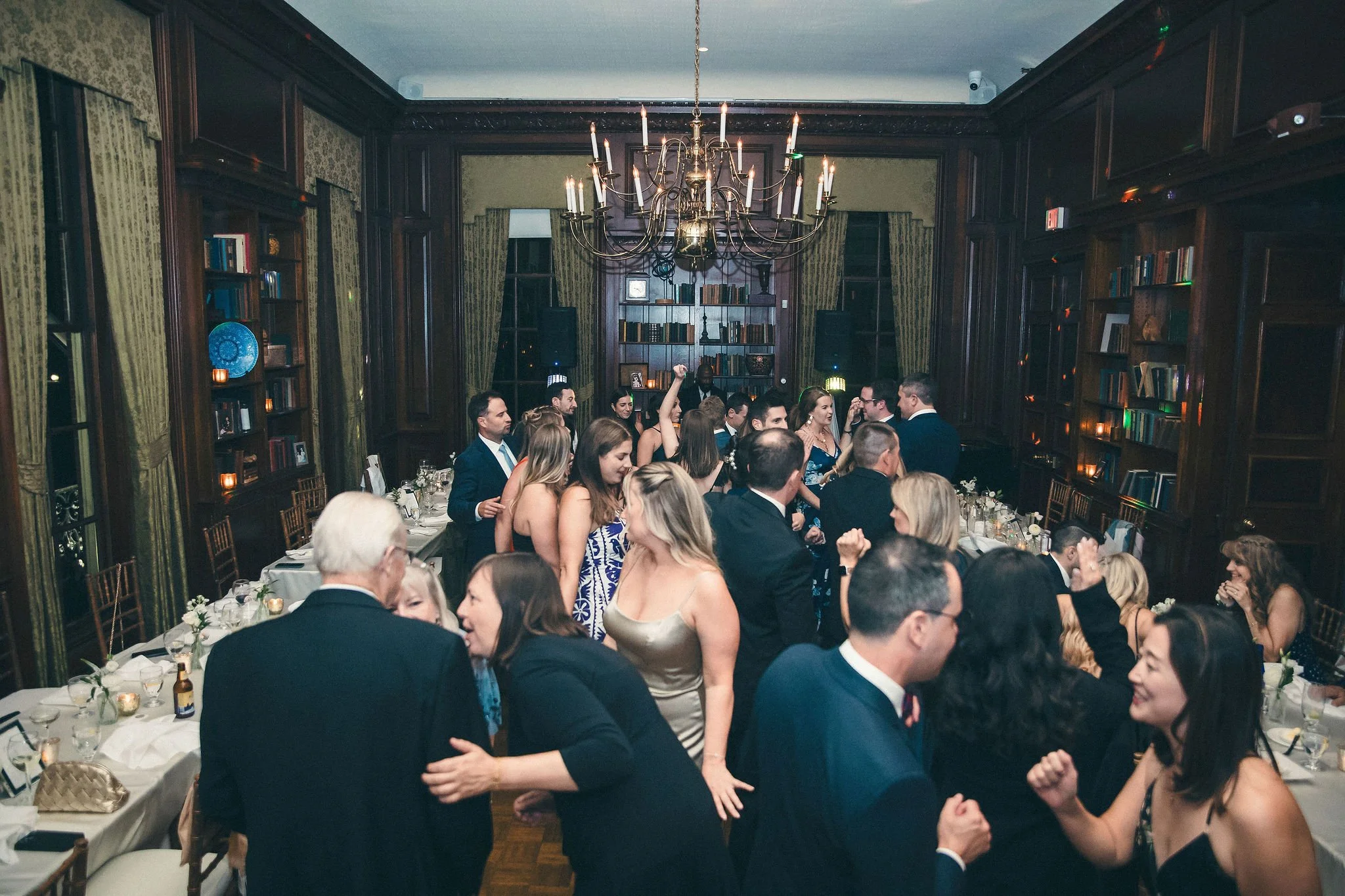 KristenPaul-Wedding-Hampshire-House-566.jpg