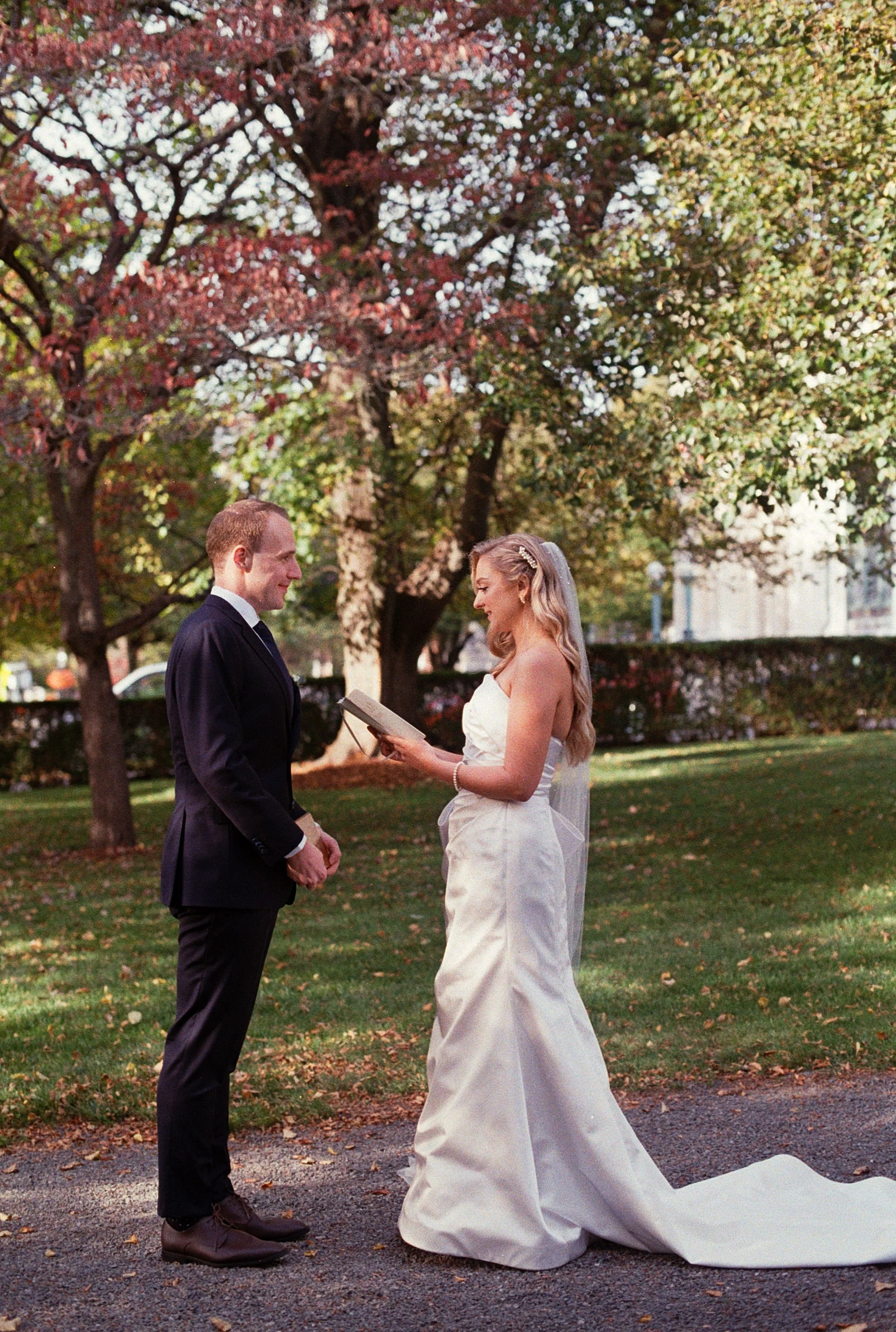KatieMac-Wedding-35mm-17.jpg