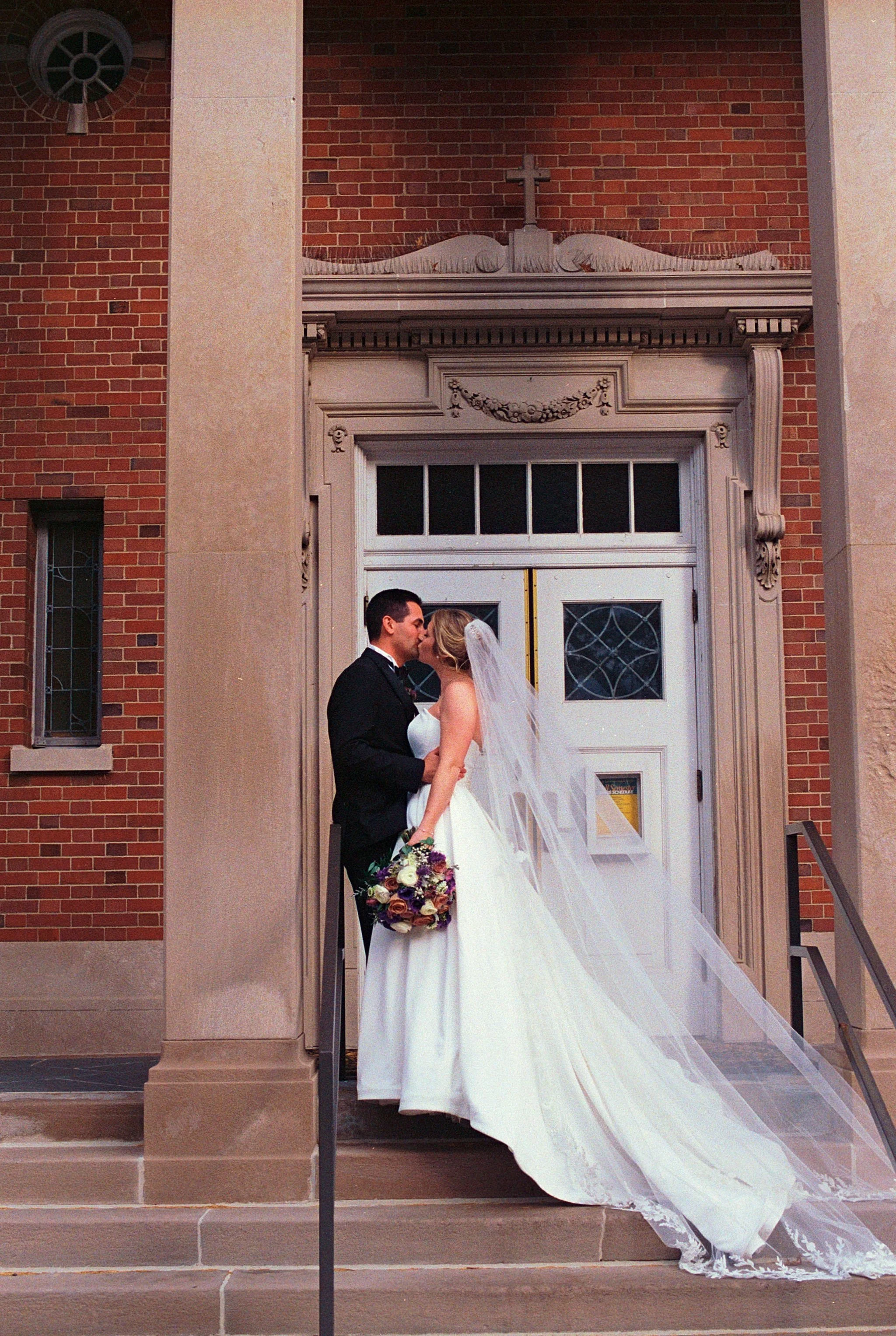 KylieGrant-Wedding-35mm-12.jpg