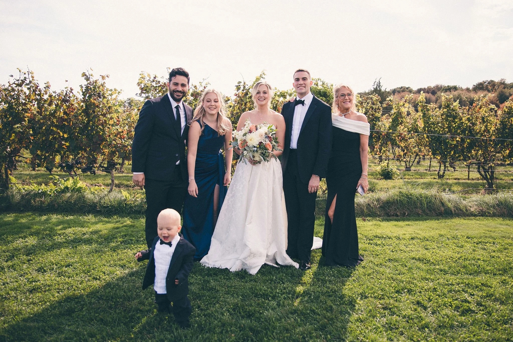 Saltwater Farm Vineyard | Connecticut Wedding