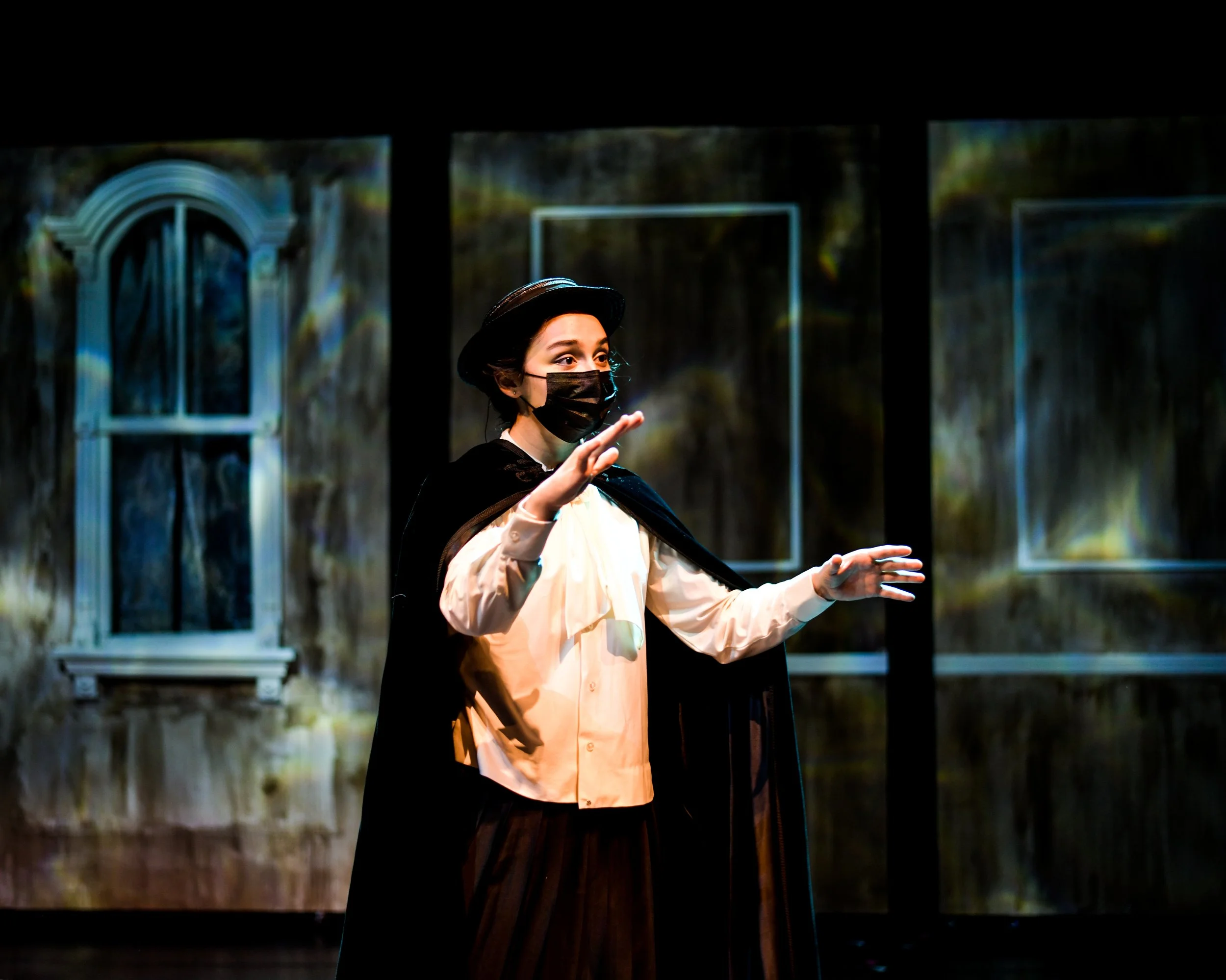 LIGHTING DESIGN (Bull In A China Shop)