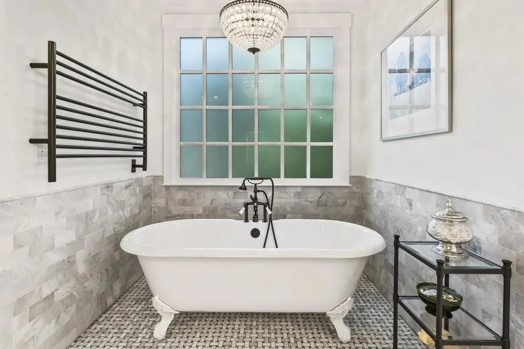 Springlake Primary Bath 5.jpeg