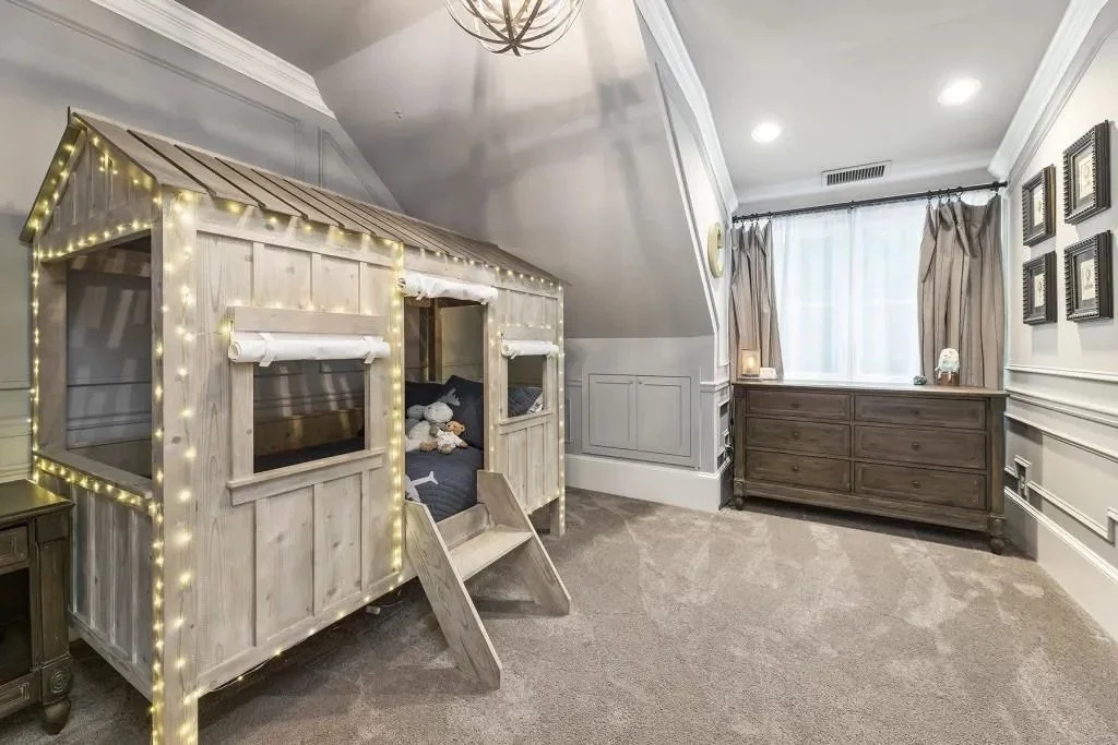 Springlake Bedroom 7.jpeg