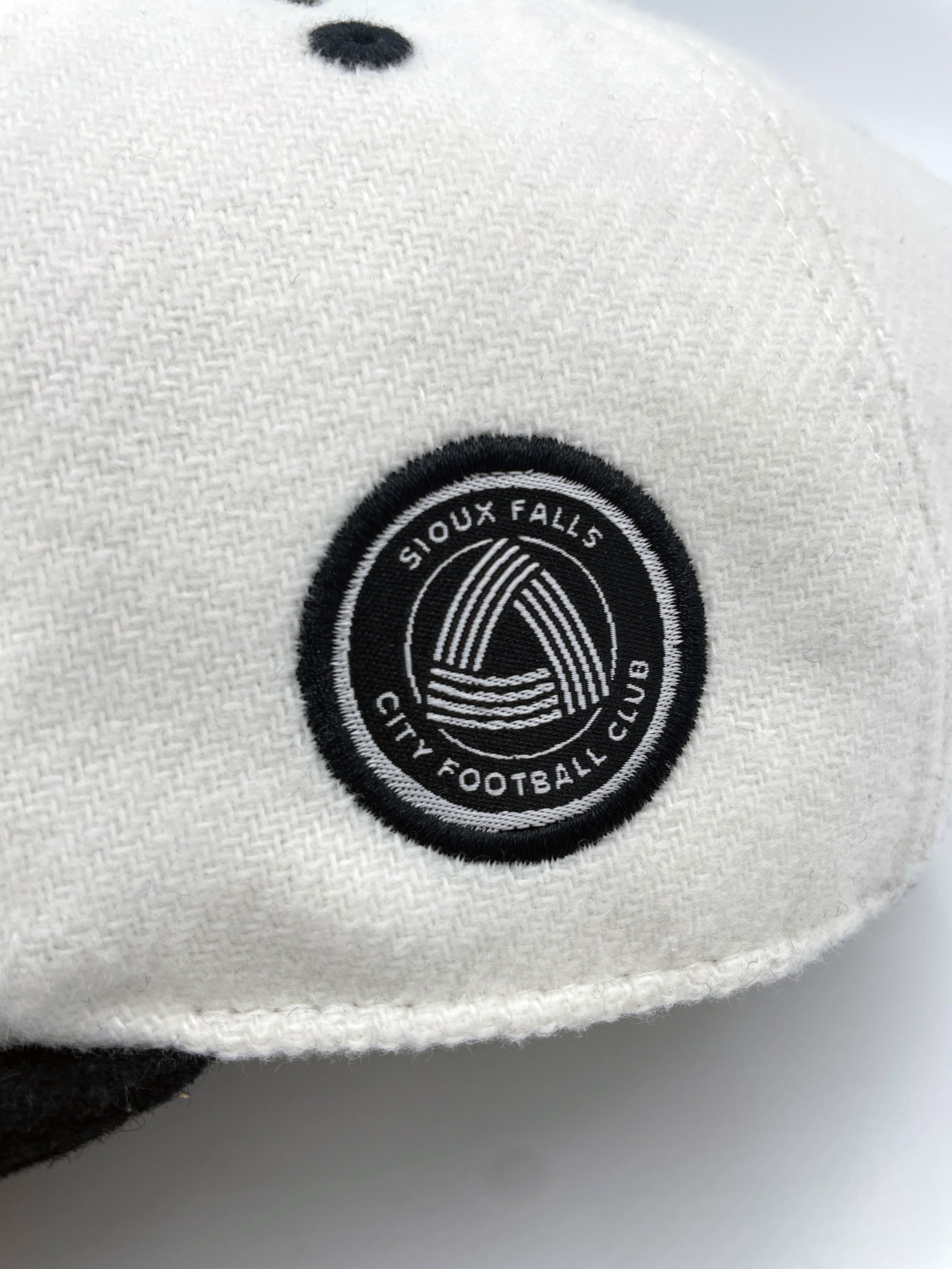 WOOL CREST .jpeg